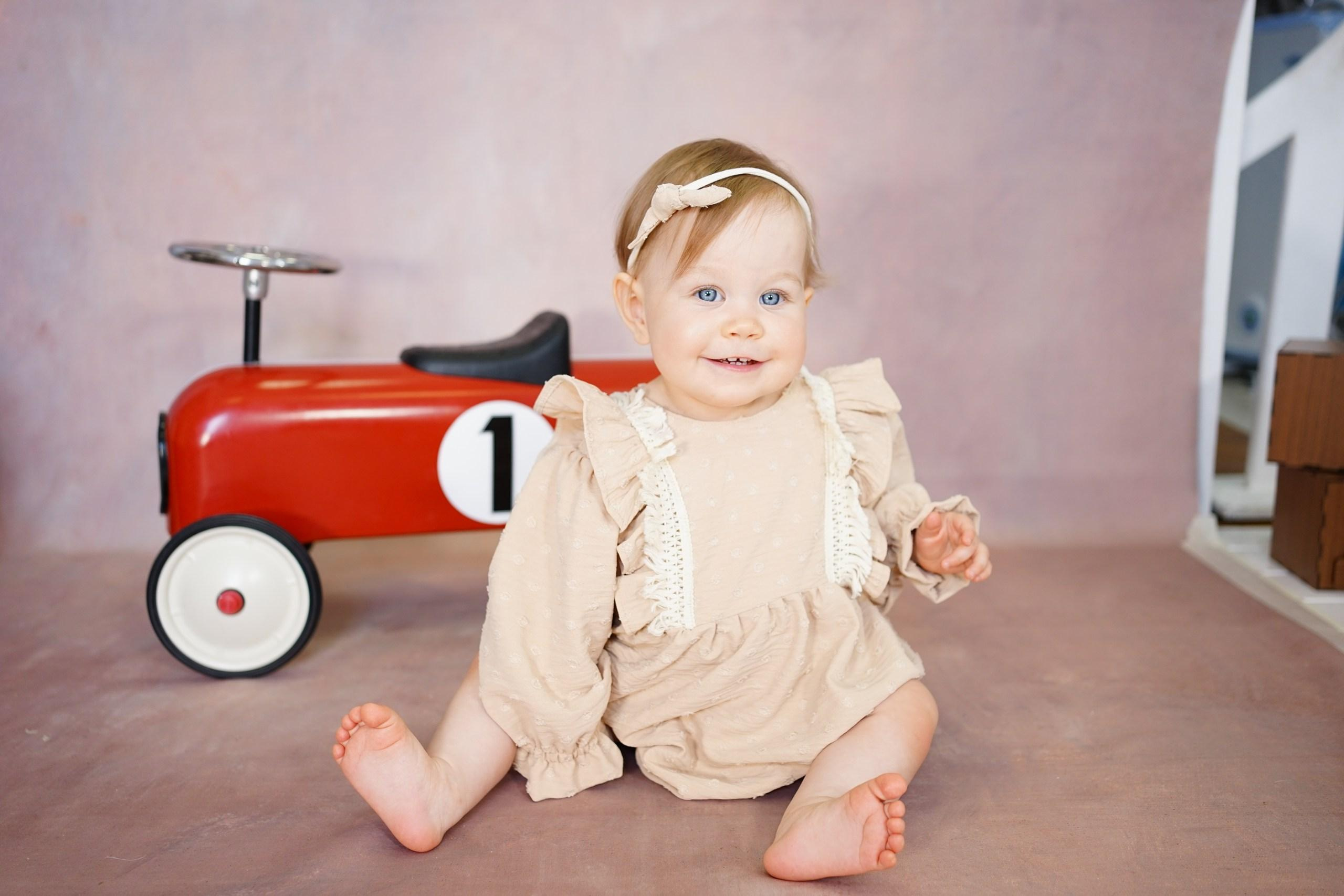 Фотоссесия на Годик для Девочки. Детская Фотостудия ГОДОВАСИКИ в Санкт-Петербурге фотосесия на годик