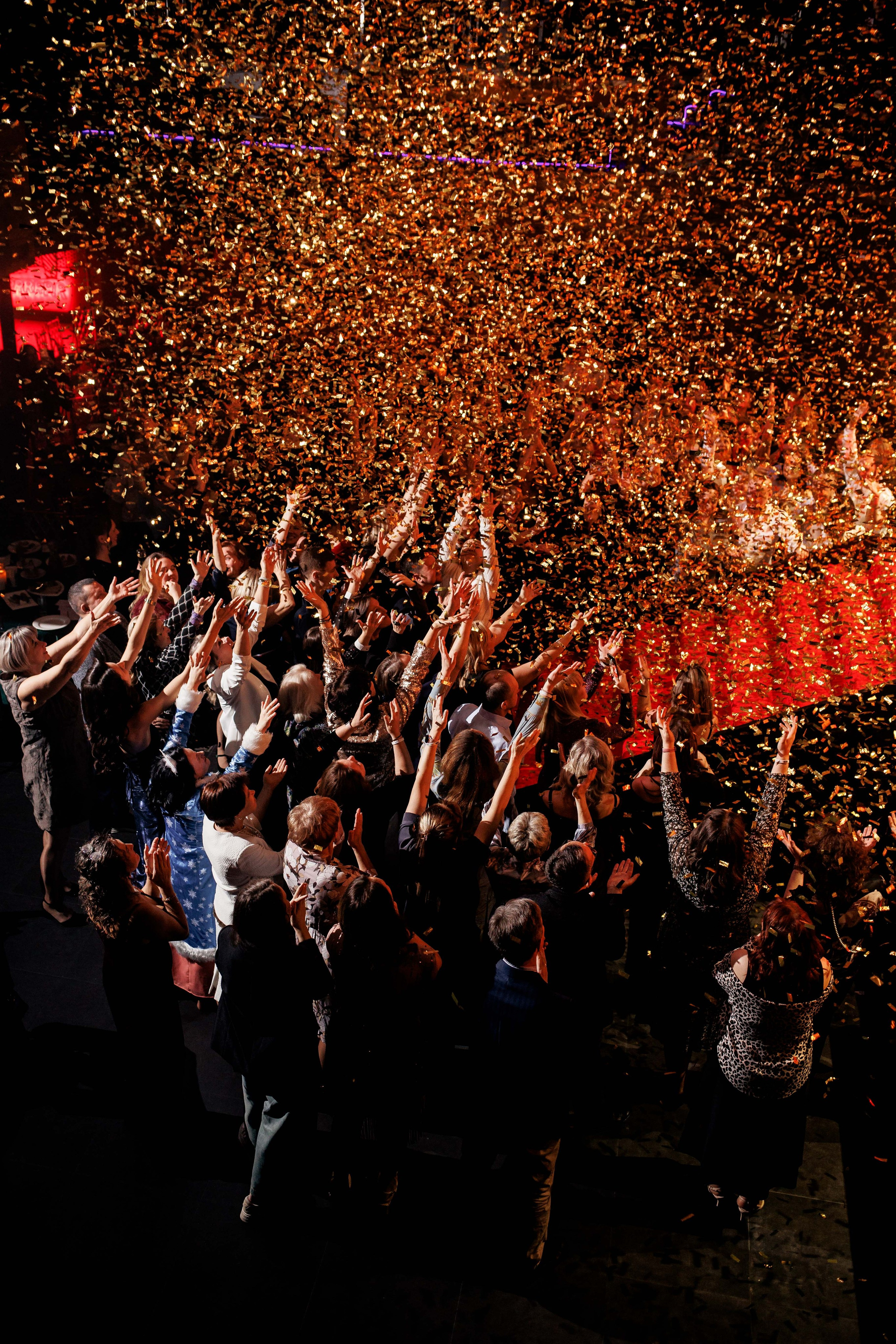 Опытный фотограф на корпоратив в Нижнем Новгороде. Свадебный и семейный фотограф в Нижнем Новгороде и Москве