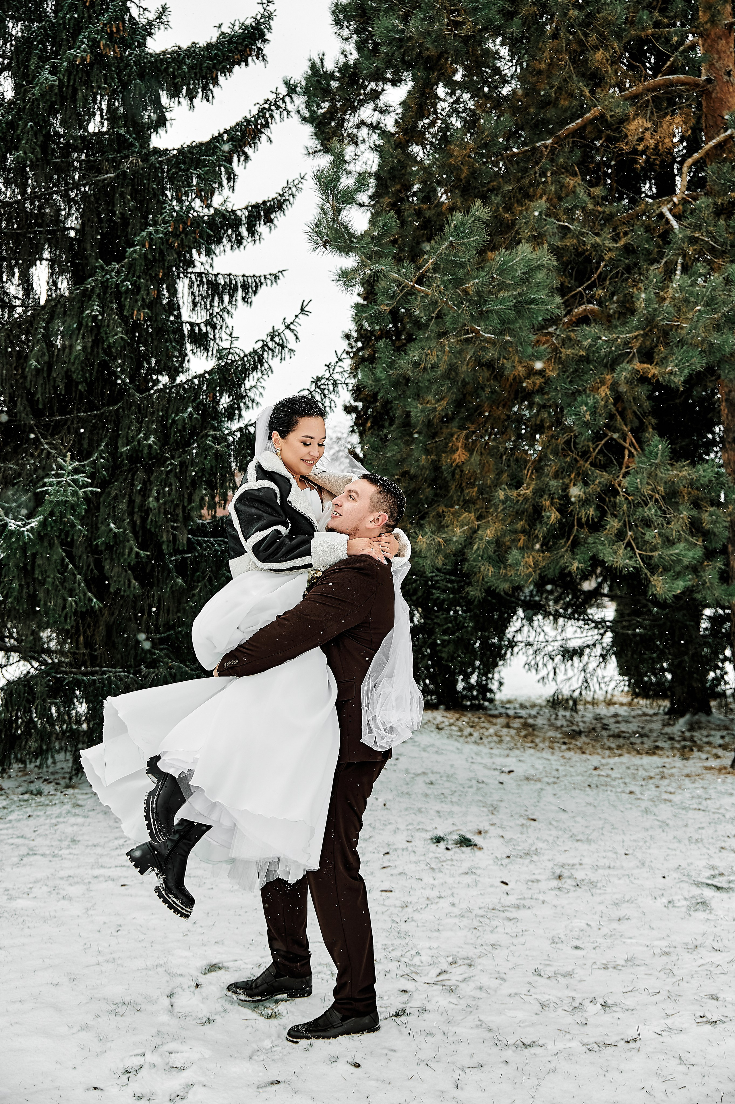 Места для фотосессии — Тюмень. Свадебный и портретный фотограф в Тюмени Женя Черемнова