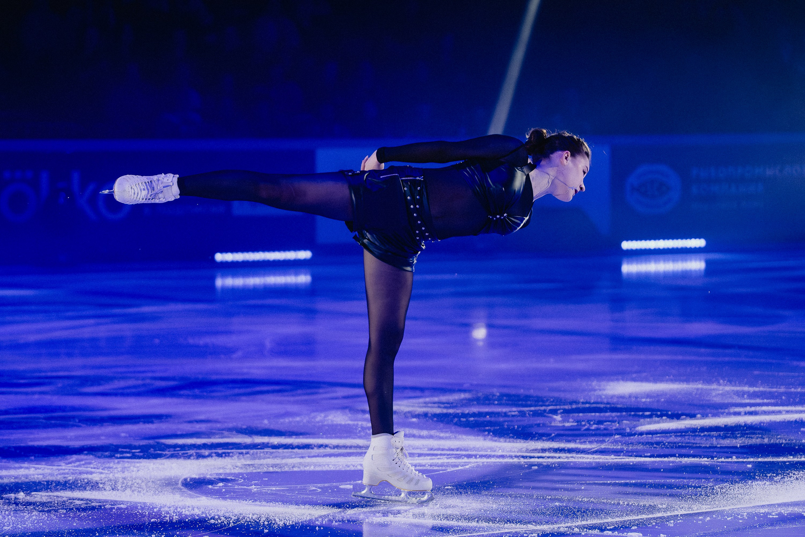 Шоу Этери Тутберидзе в Новосибирске. Воробьева Ксения — Спортивный и танцевальный фотограф Новосибирск