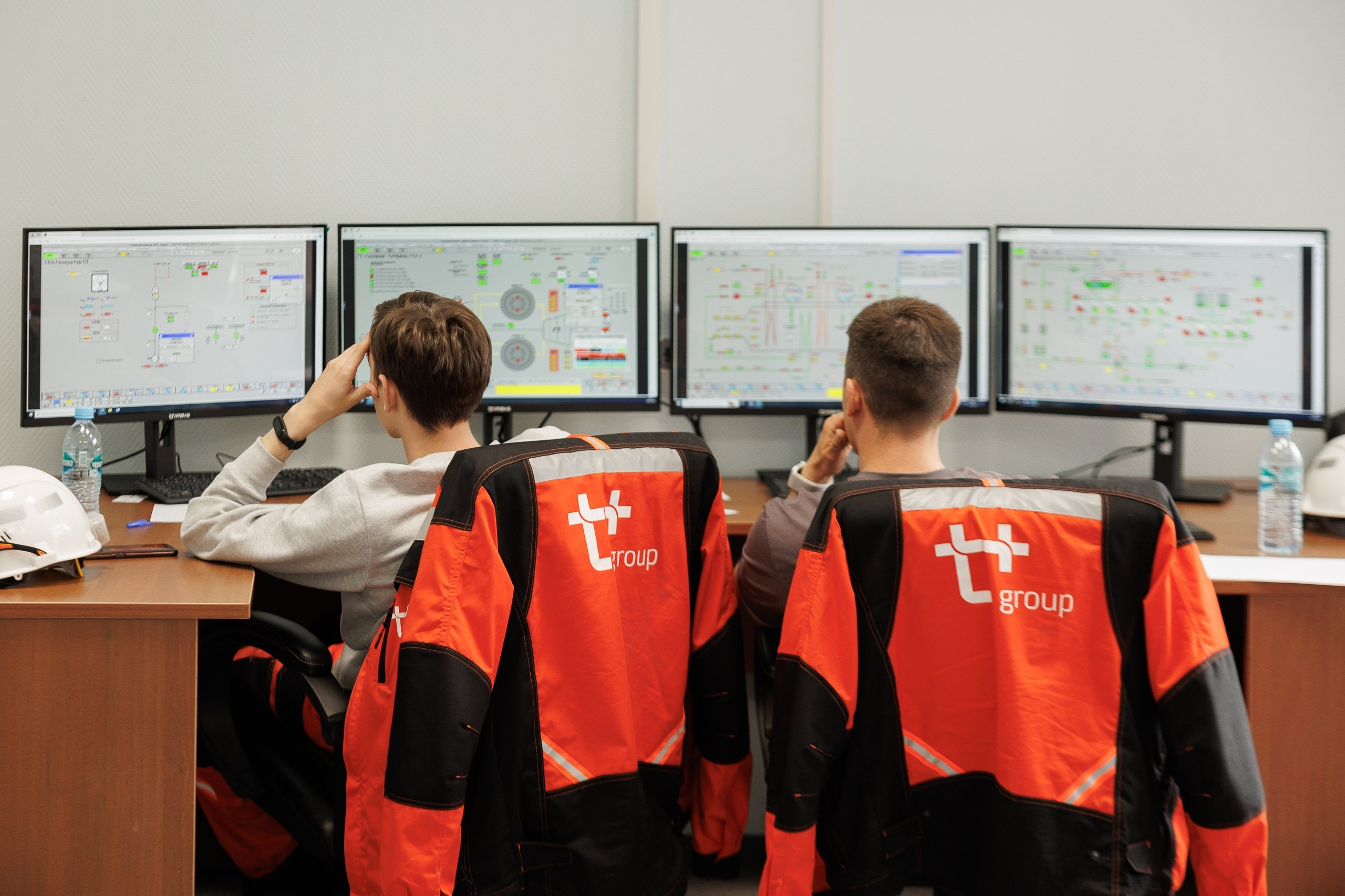 Фотограф на соревнования профмастерства. Контент для бизнеса в Екатеринбурге Полдень Медиа