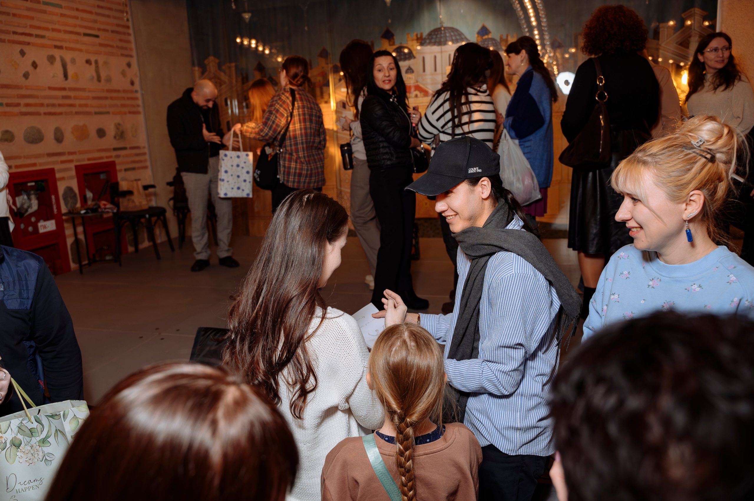 ФАН встреча участников проекта FACTOR.BY: Ибрагима Карасова и Шамхала Хачатуряна. Фотограф Беларусь — Ольга Шаповалова (Жардецкая)