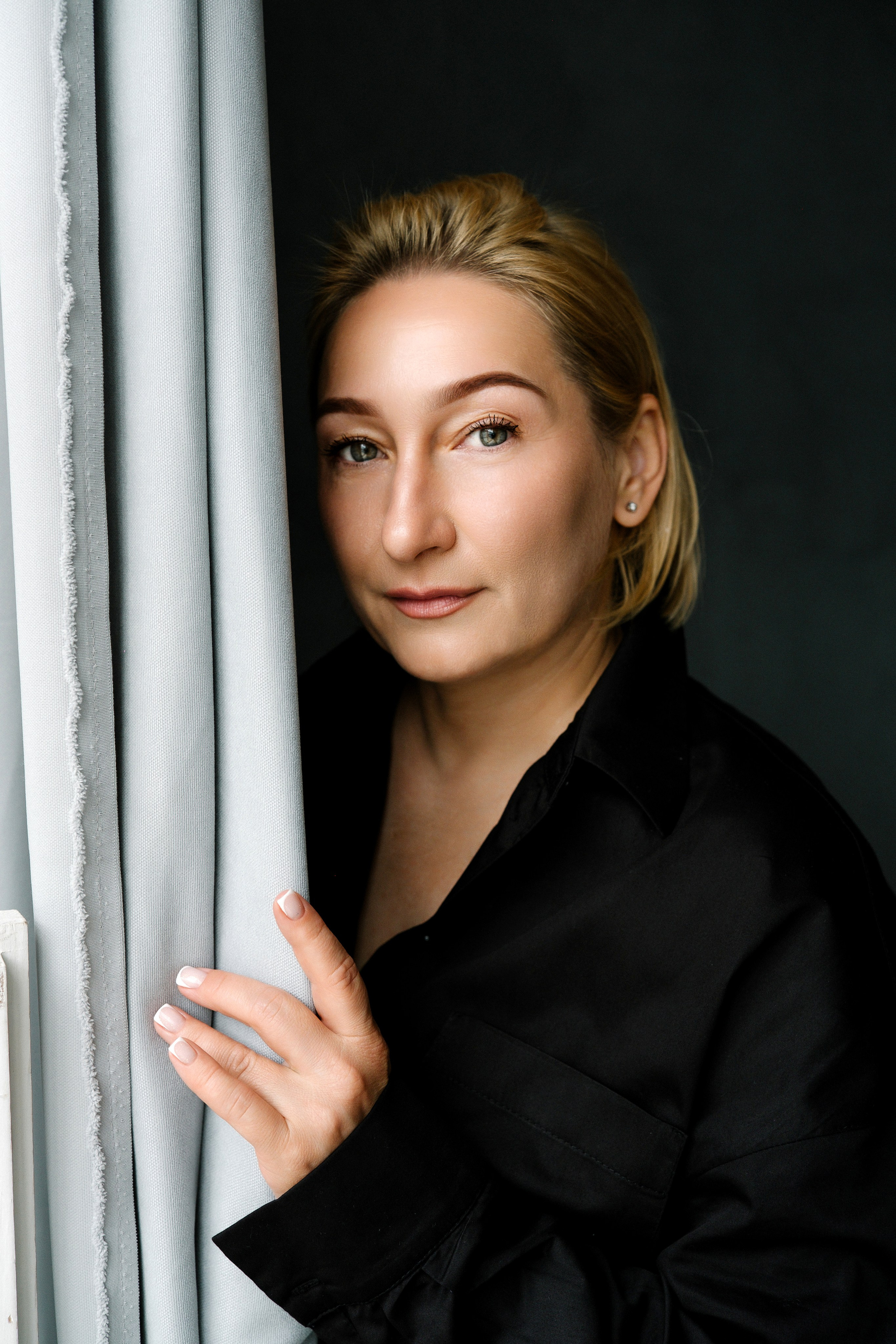 Наташа: съемка в стиле минимализм. Фотограф и видеограф Анна Жагорина