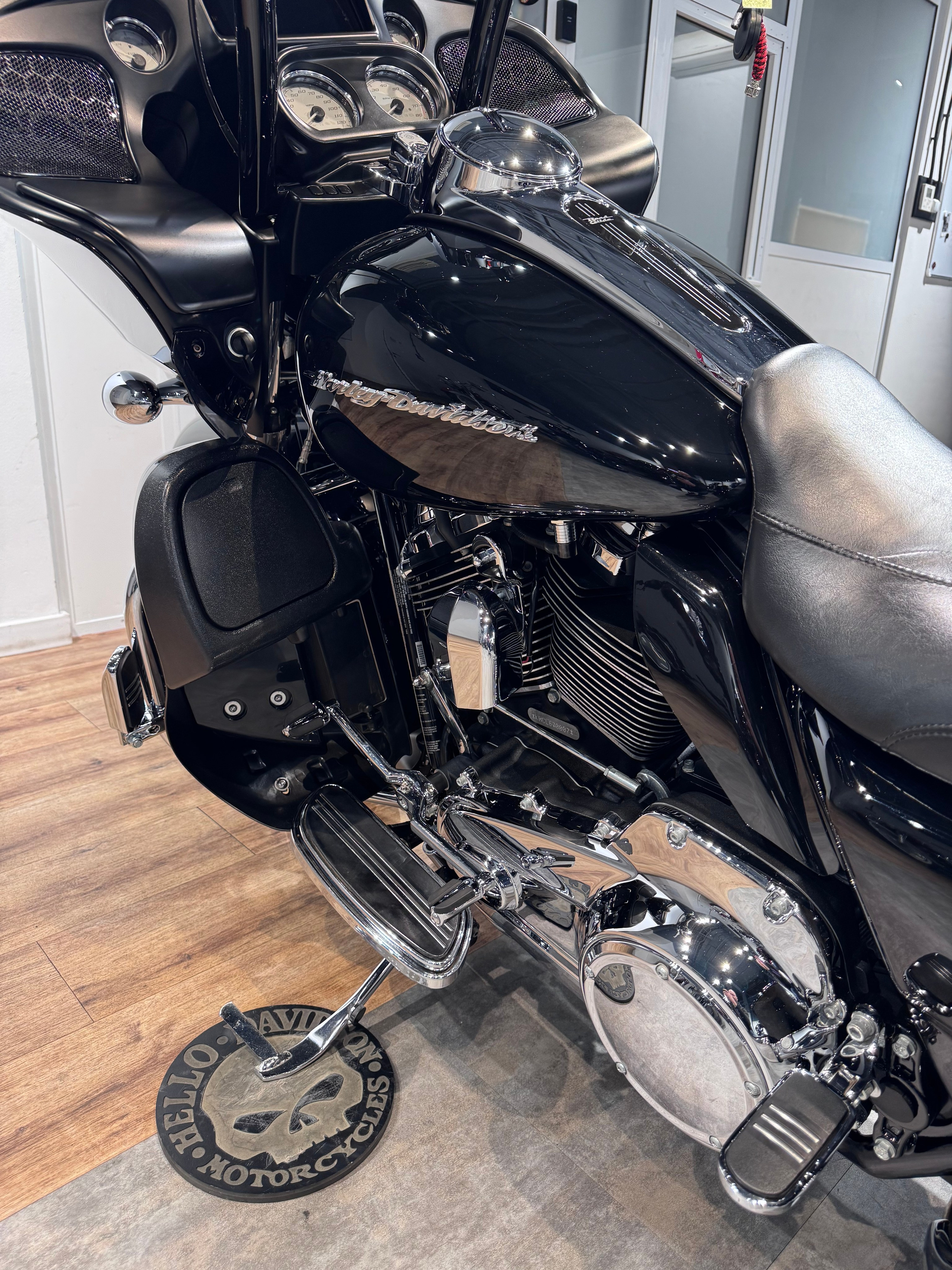 2020 Road Glide F47 Arlen Ness. Hello Davidson, Москва. Только хорошие мотоциклы…