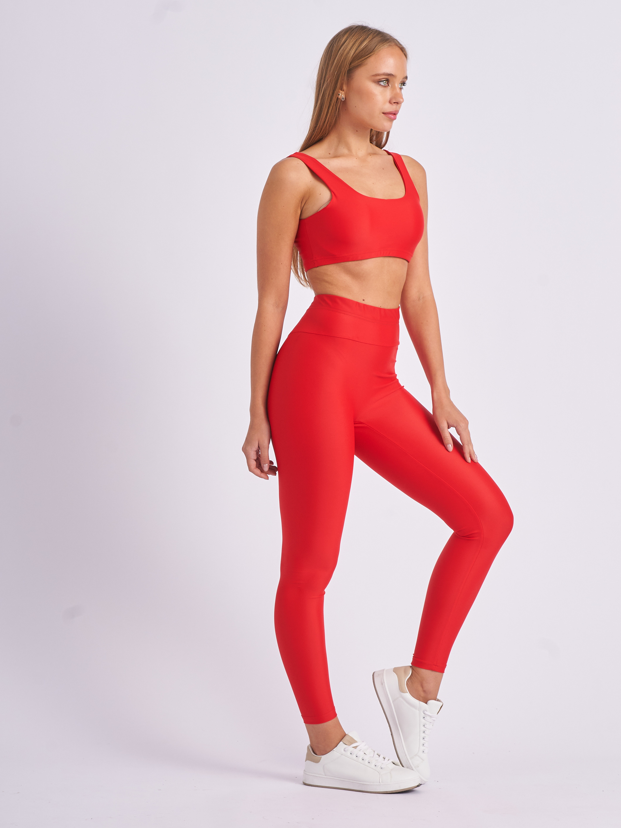 Каталоги. Создание ИИ контента, фотосессии, инфографика в Москве