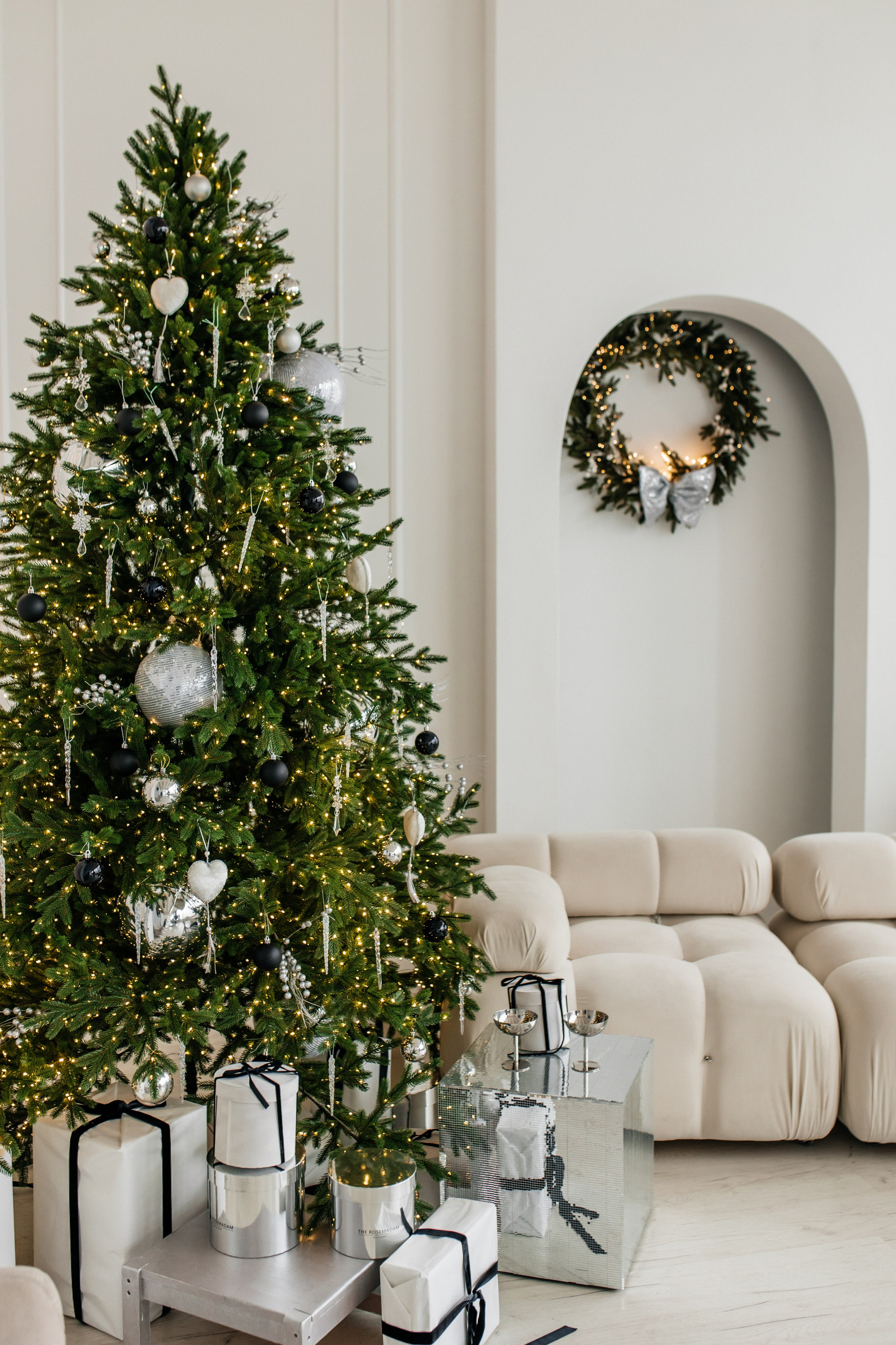 ETO Studio — фотостудия в Минске. Понравилась студия? Напишите — организую съёмку именно здесь. Фотограф в Минске Людмила Дутко