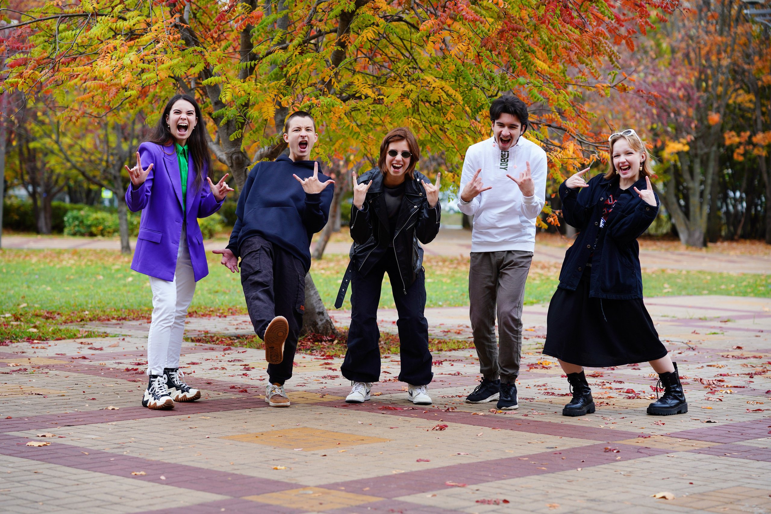 Осень 9,11 класс. Фотограф Герман