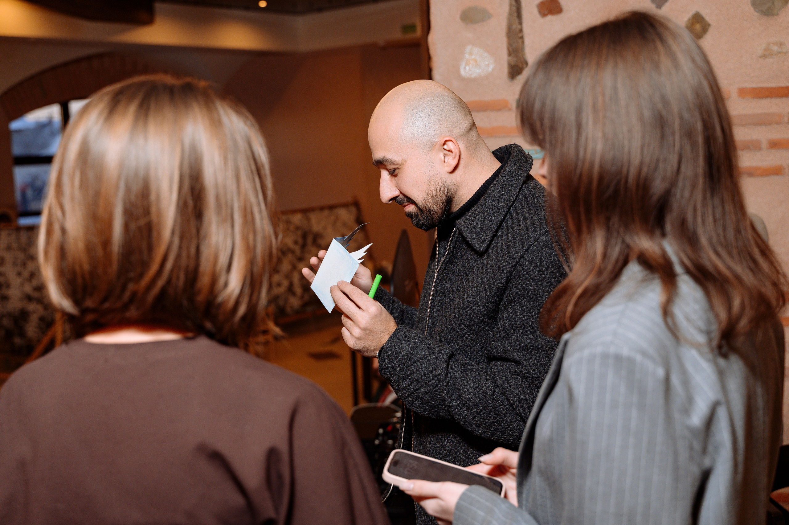 ФАН встреча участников проекта FACTOR.BY: Ибрагима Карасова и Шамхала Хачатуряна. Фотограф Беларусь — Ольга Шаповалова (Жардецкая)