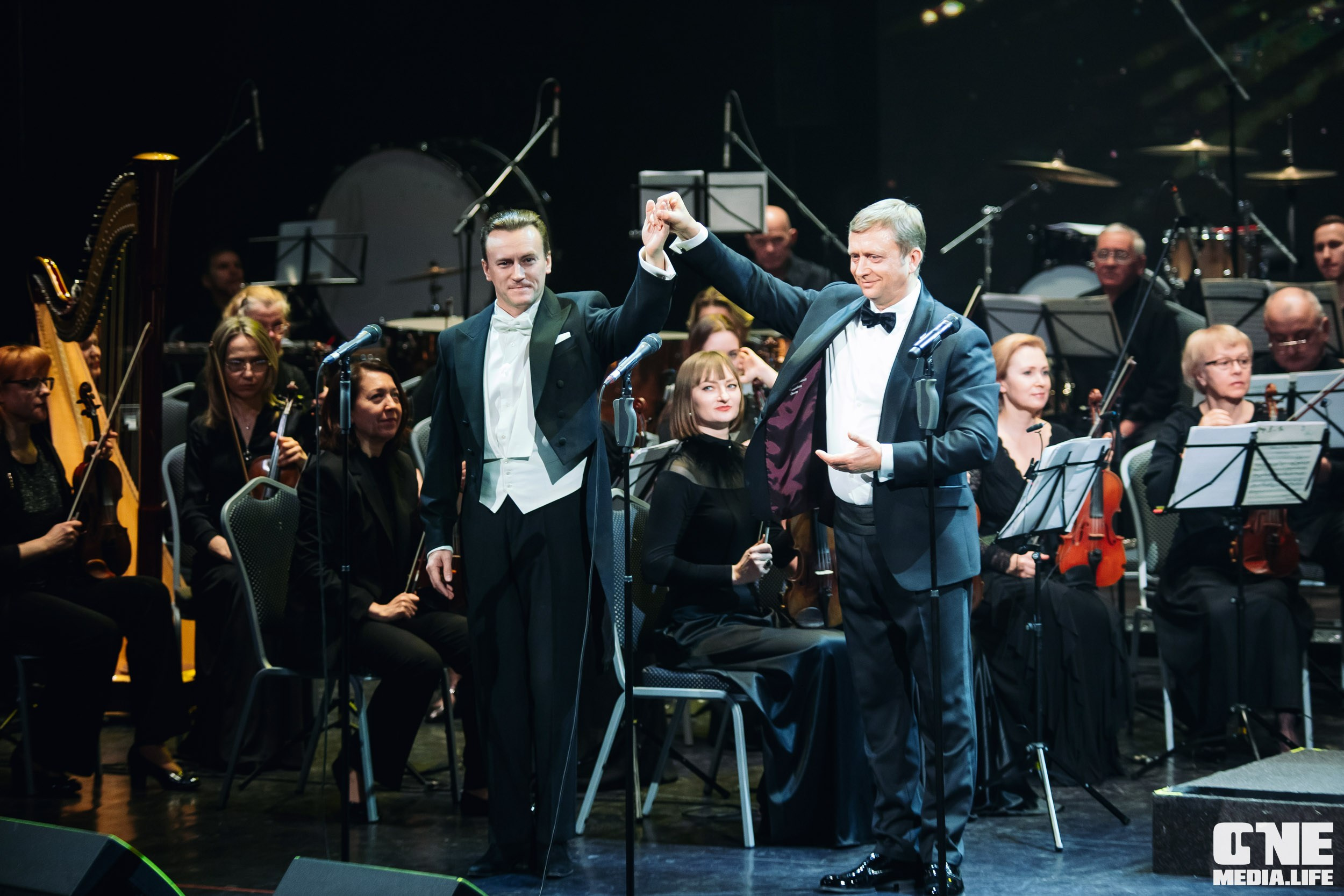 Концерт 8 марта в Янтарь холл. One Media Life: фоторепортажи, фотоотчеты с мероприятий и заведений