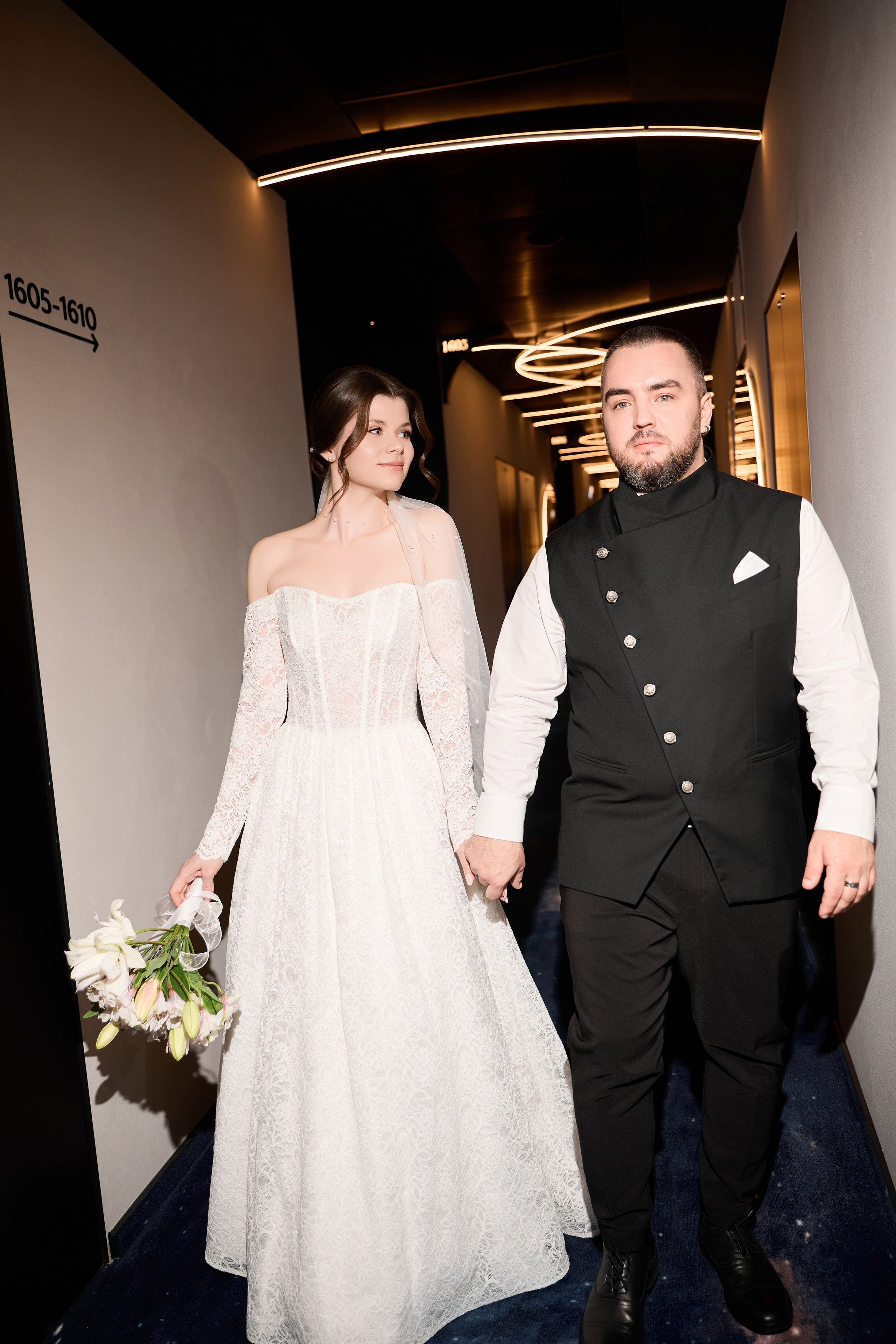 Классические сборы в отеле. Роспись в 4 ЗАГСе и съемка в оранжерее Цицина РАН. Любовь Юсупова. Фотограф