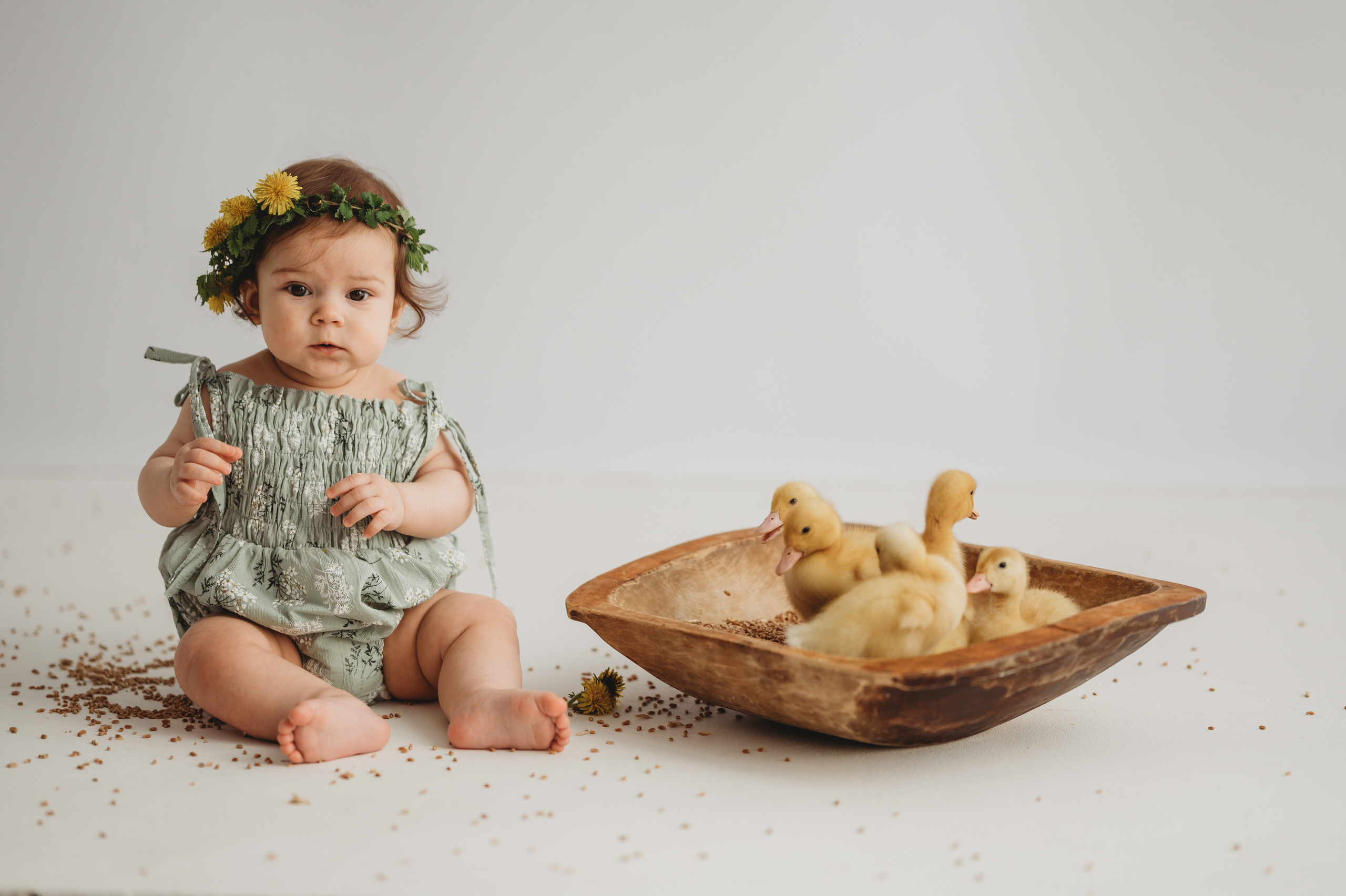 Оливия и утята. Детский и семейный фотограф Ирина Гладких