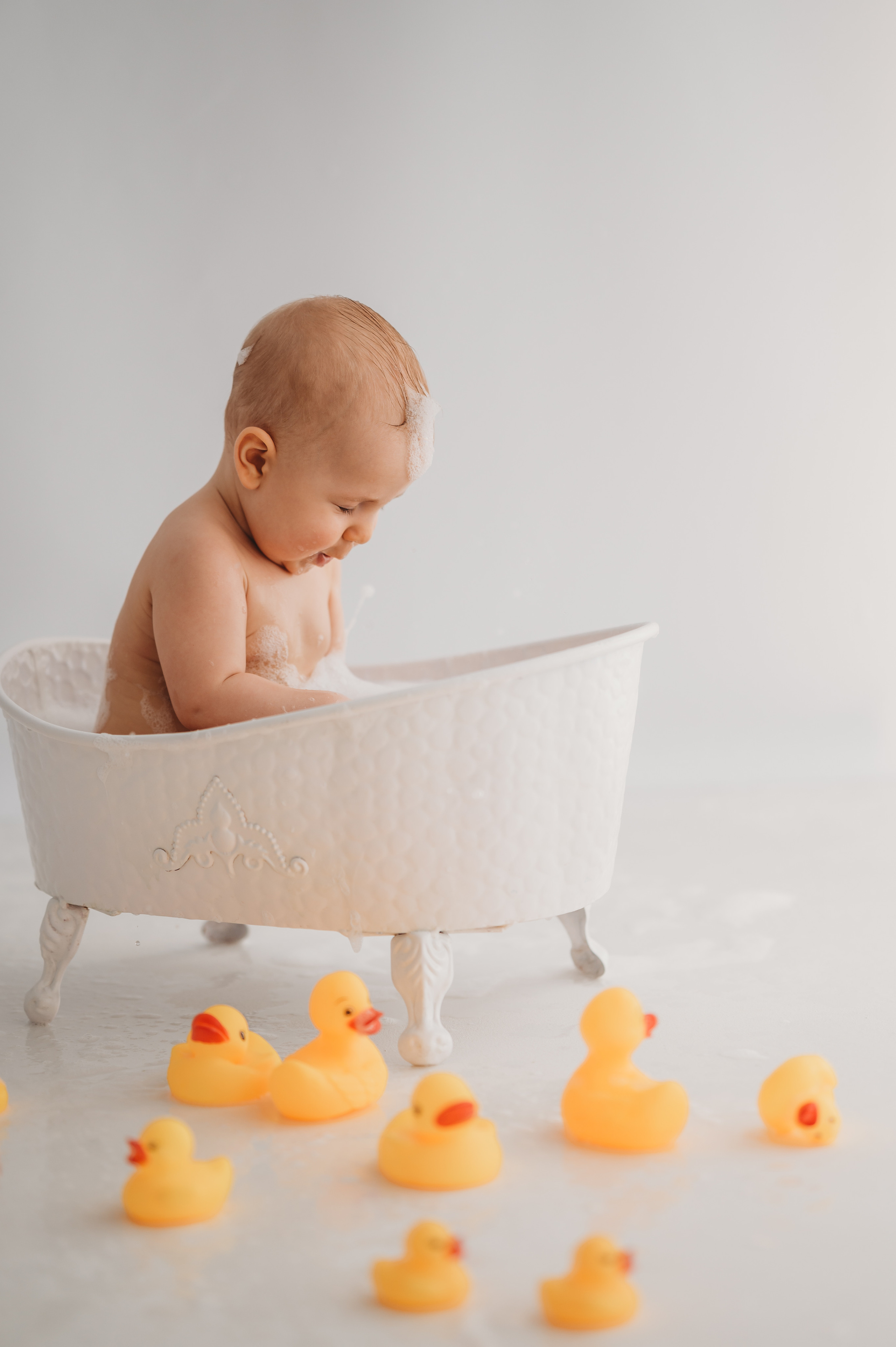 Тимоша и утята. Детский и семейный фотограф Ирина Гладких