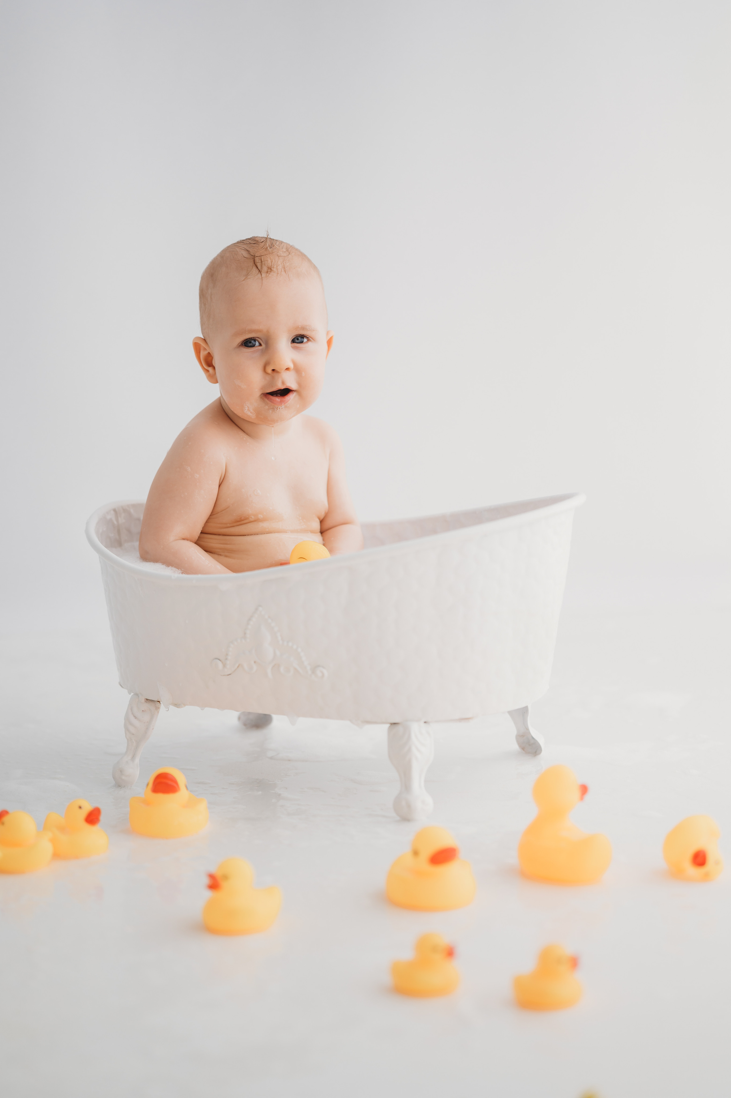 Тимоша и утята. Детский и семейный фотограф Ирина Гладких