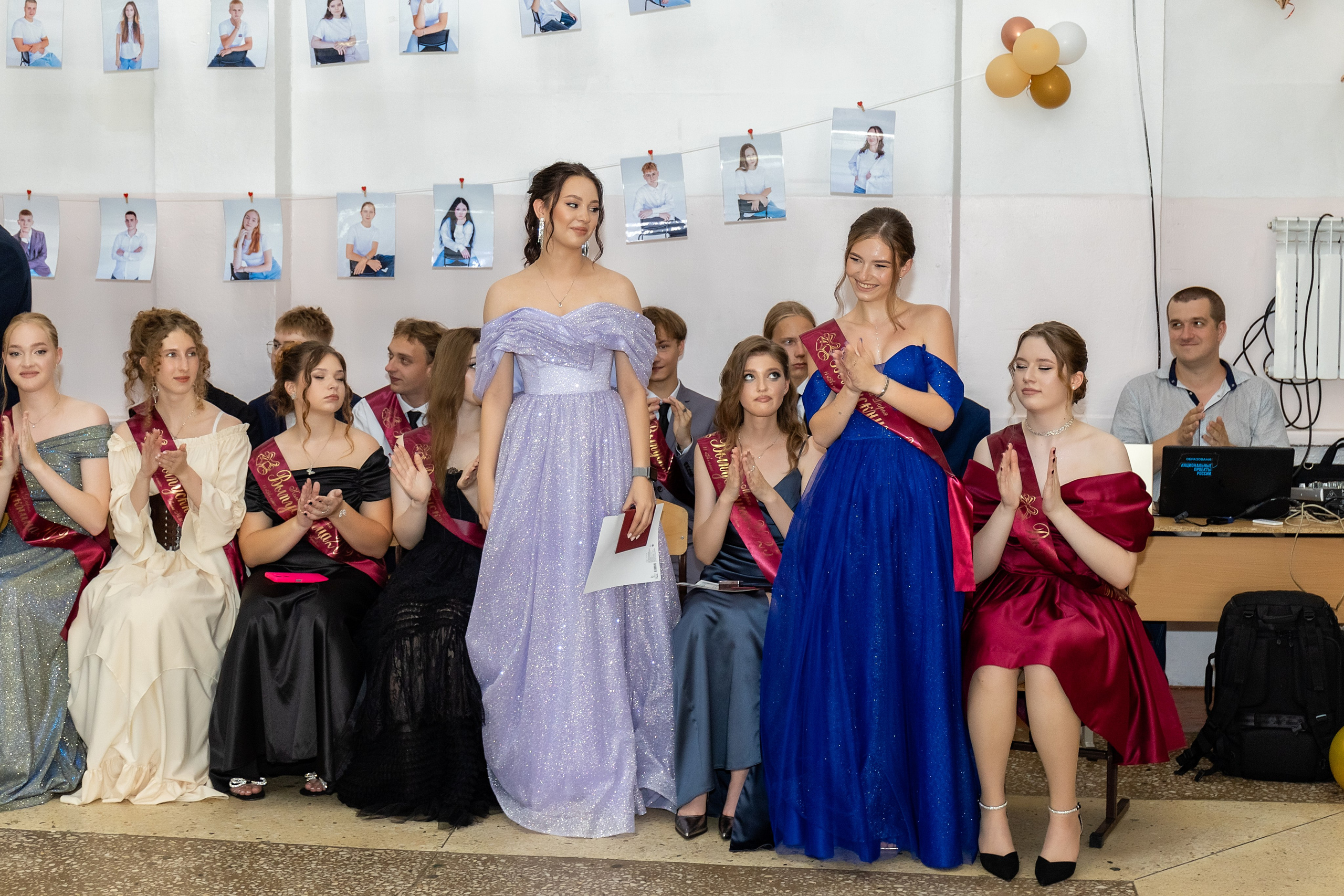 Выпускной. Школа 22, 11 класс. Стильный выпускной альбом Владивосток фотограф Вероника Мигачева
