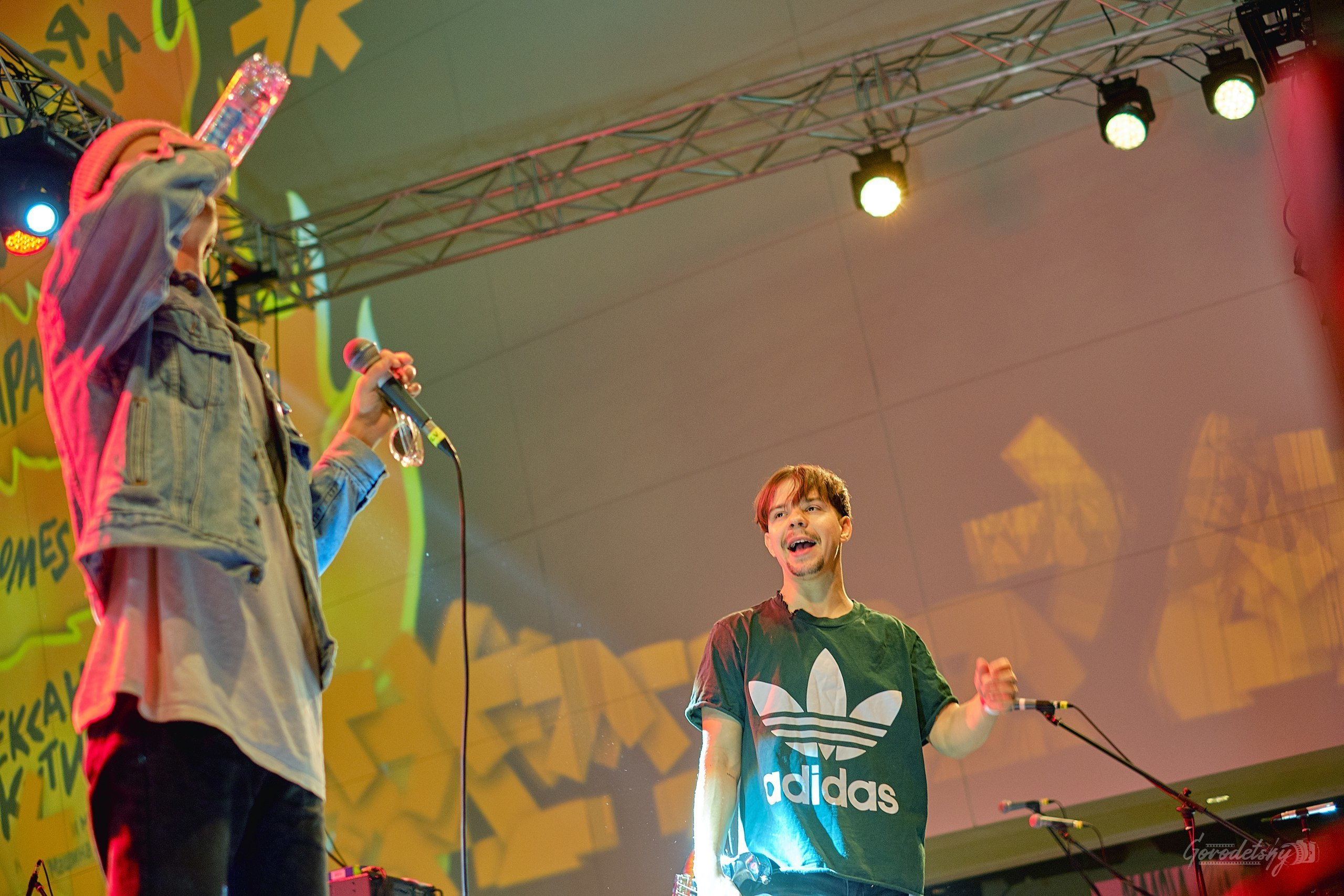 Пошлая Молли, фото с концерта. Фотограф в Екатеринбурге Юра Сахар. Профессиональный фотограф в Екатеринбурге Юра Сахар