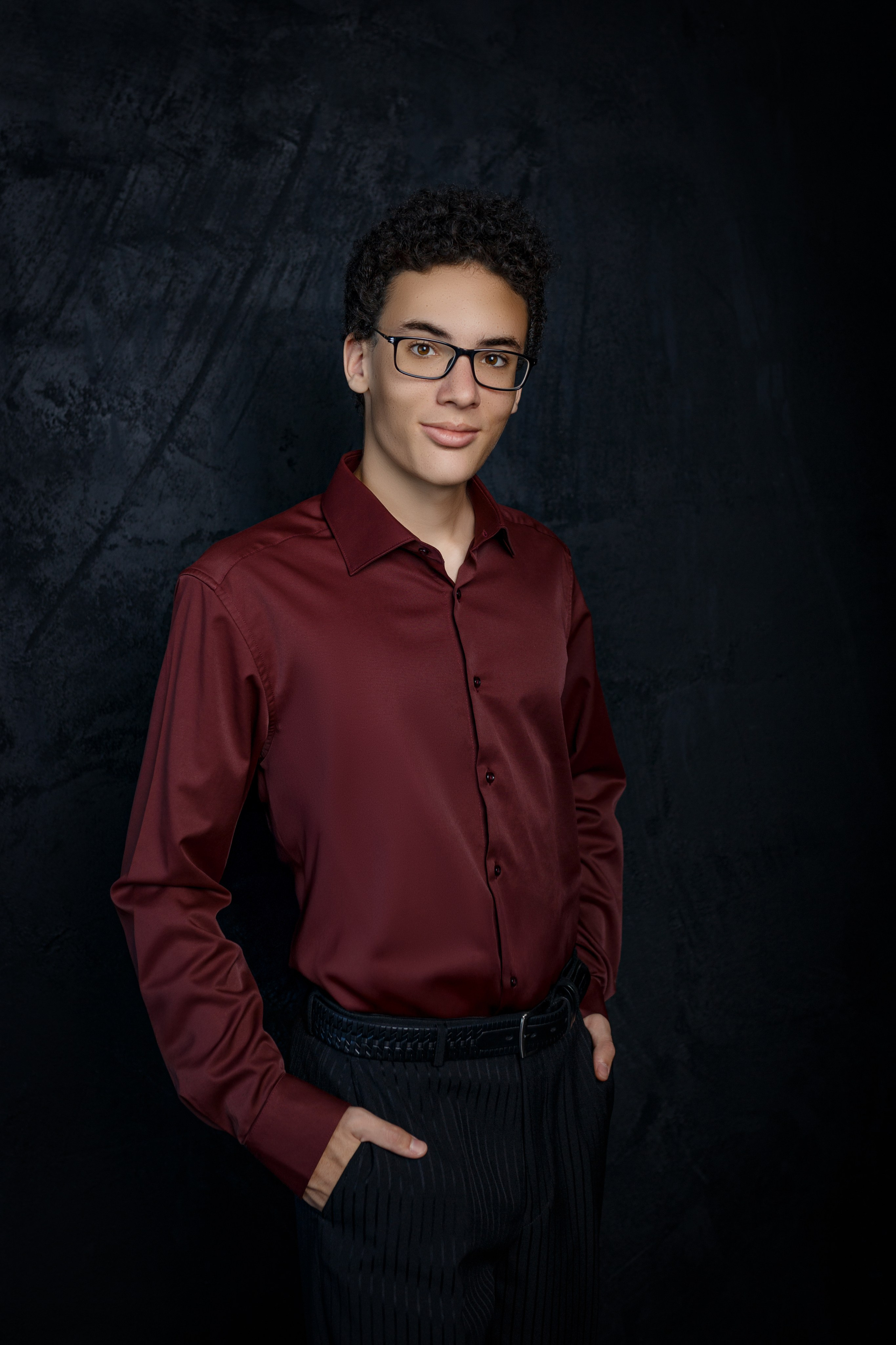 Тимур: фотосессия для музыканта в Таганроге. Уютный фотограф в Таганроге: портреты, альбомы, семейные и детские фотосессии| Рада Шатунова