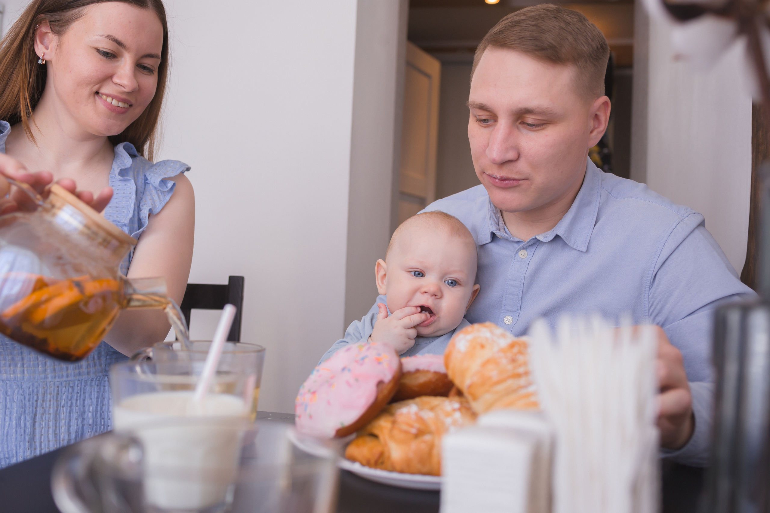 Life style домашняя фотосессия «в гостях у Ярослава». Фотограф Новорожденных и беременности г. Тюмень