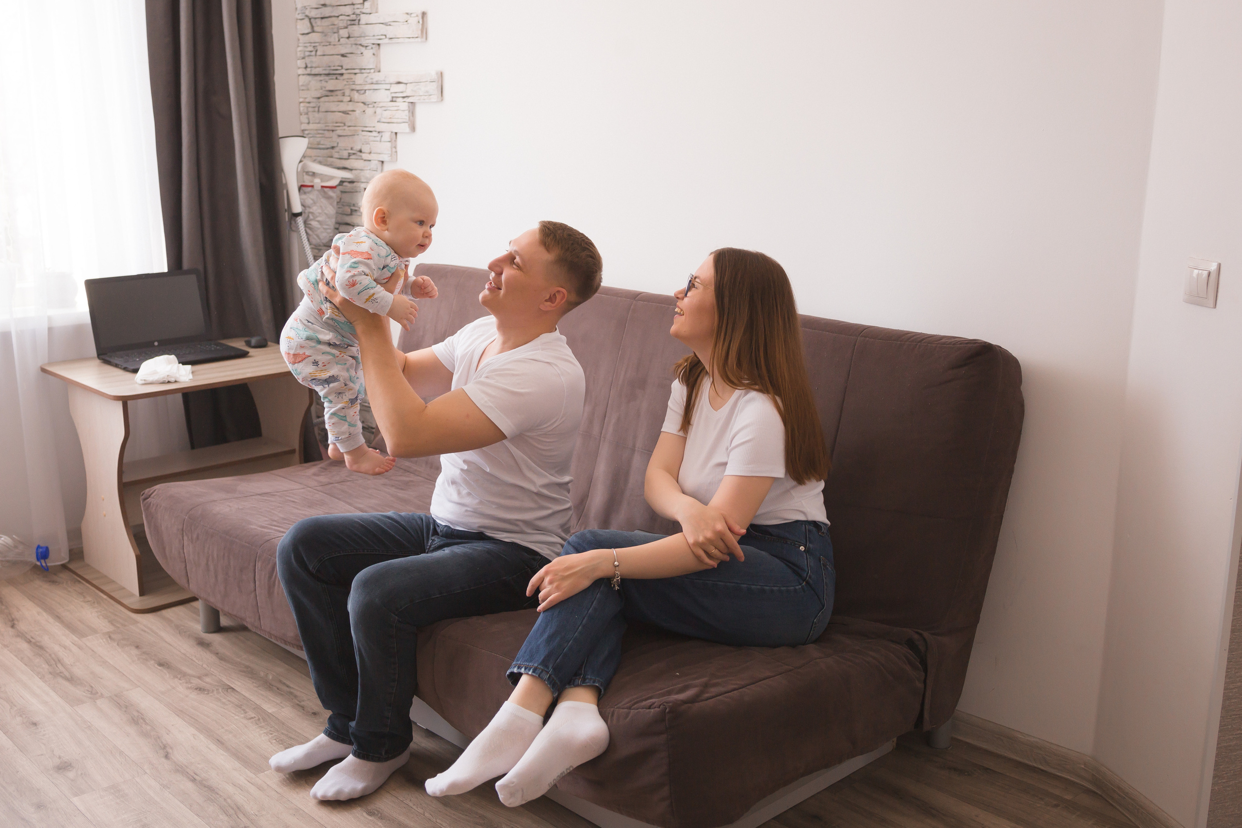 Life style домашняя фотосессия «в гостях у Ярослава». Фотограф Новорожденных и беременности г. Тюмень