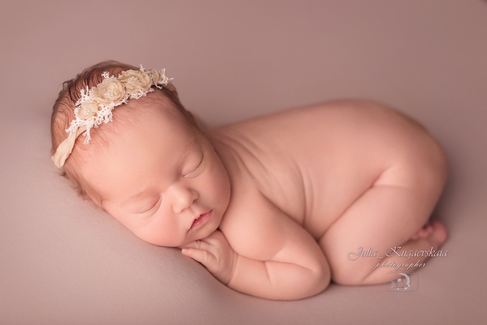 Фотограф Новорожденных и беременности г. Тюмень