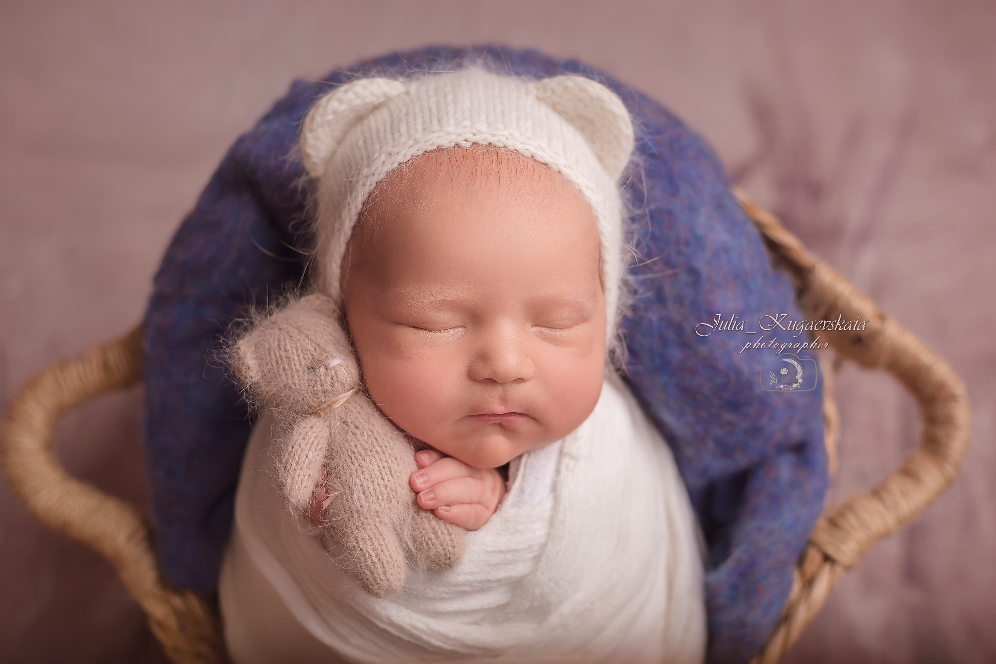 Фотограф Новорожденных и беременности г. Тюмень