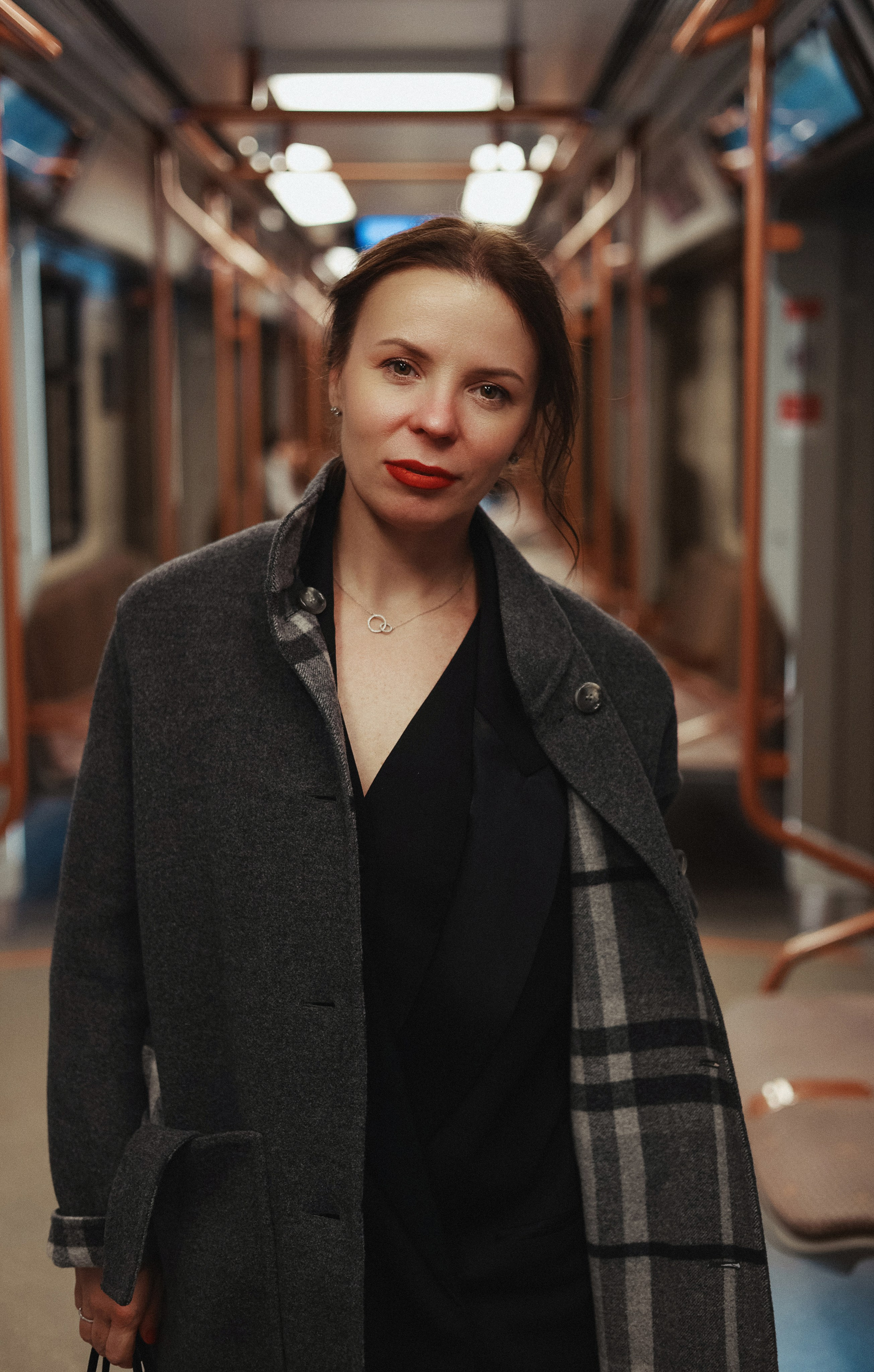 Фотосессия в московском метро. Портретный и семейный фотограф в Москве Мария Рослякова