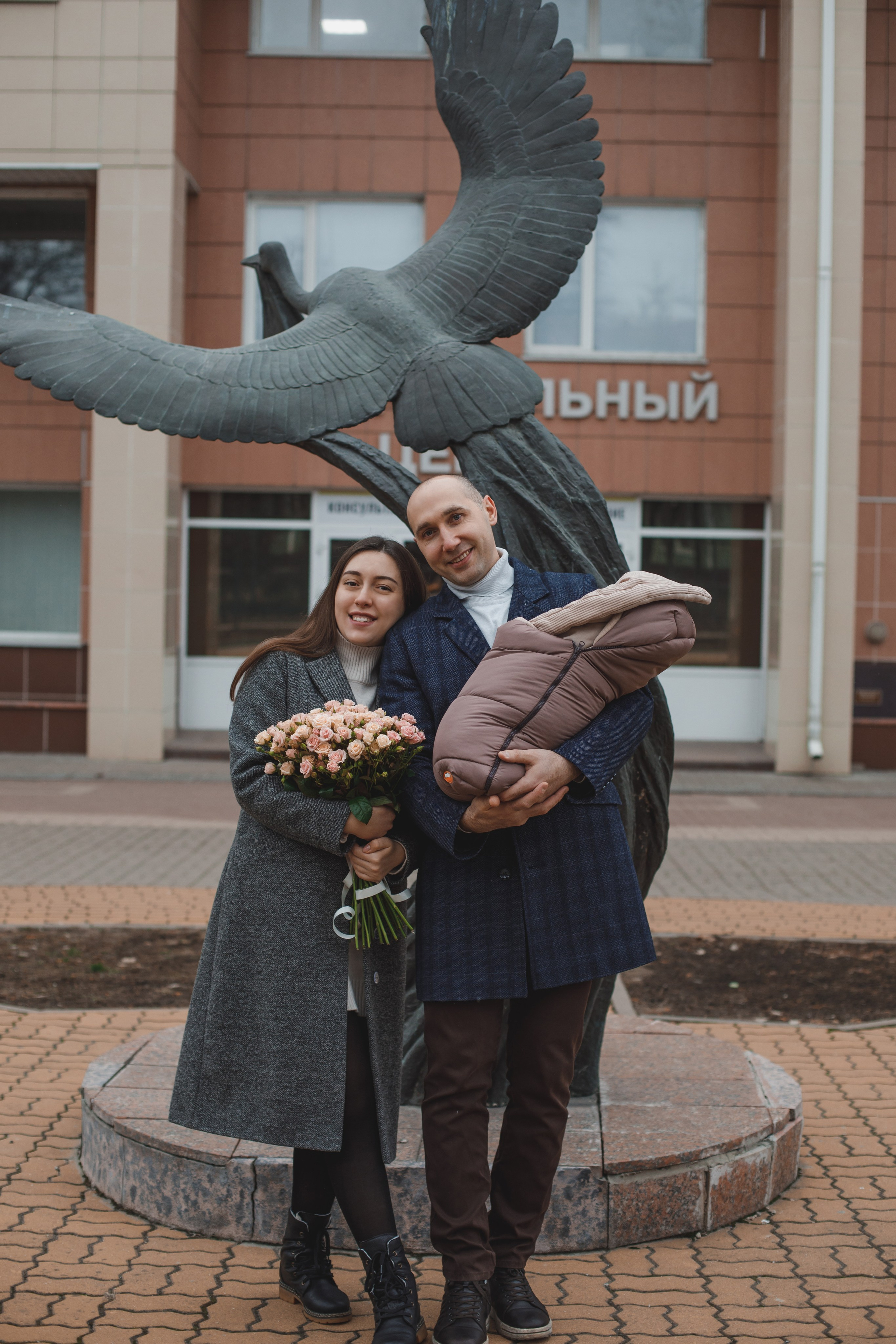Фотограф на выписку из роддома в Белгороде. Свадебный и контент фотограф в Белгороде Ярослав Гаврилейченко