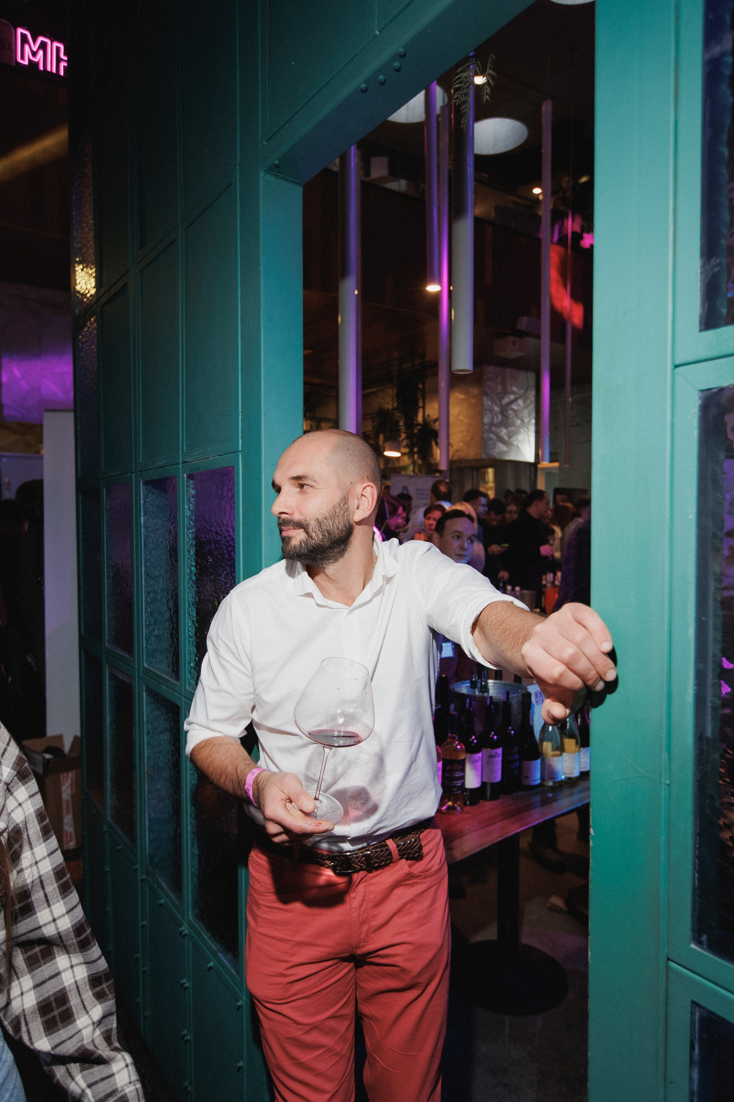 ВИННЫЙ ФЕСТИВАЛЬ. СВОИ. ФОТООТЧЕТЫ-СОБЫТИЯ-МЕСТА