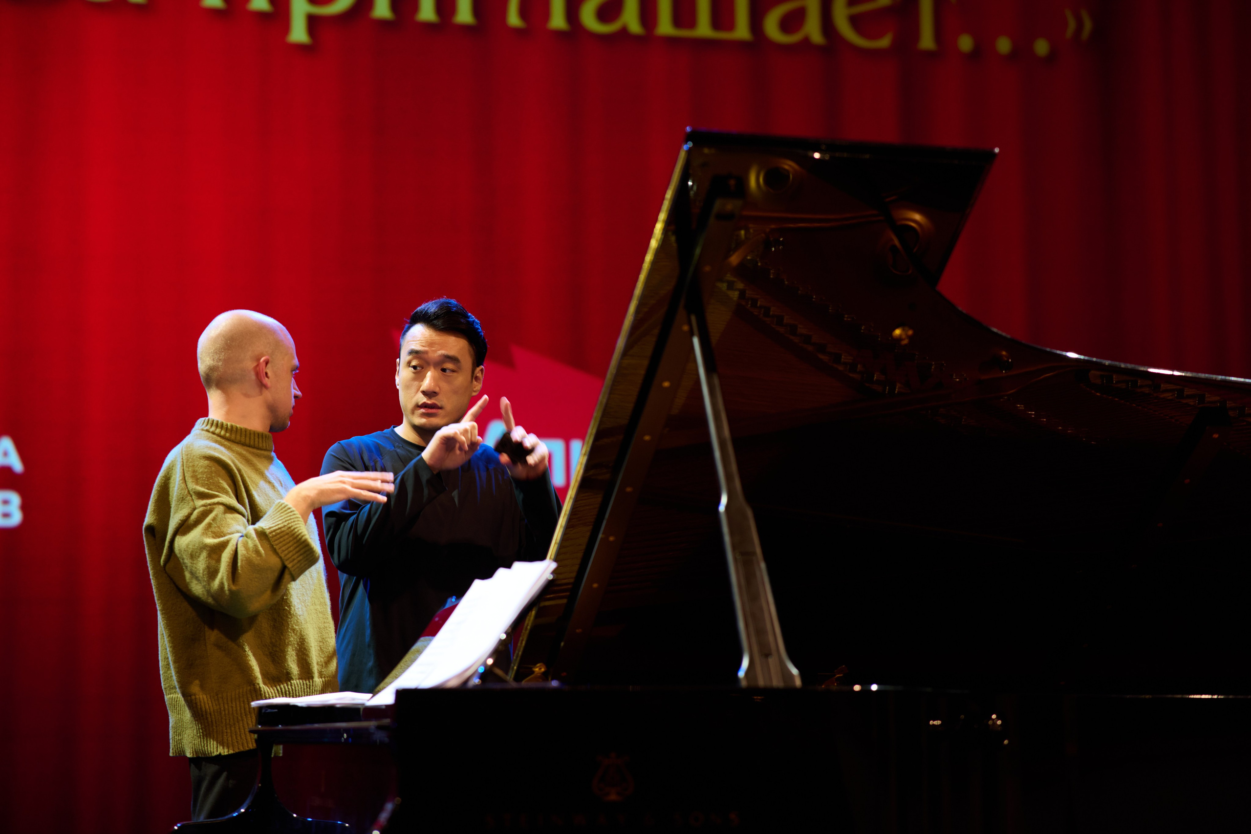 Мой опыт съёмки концерта в театре — репортажный фотограф Данила Золкин