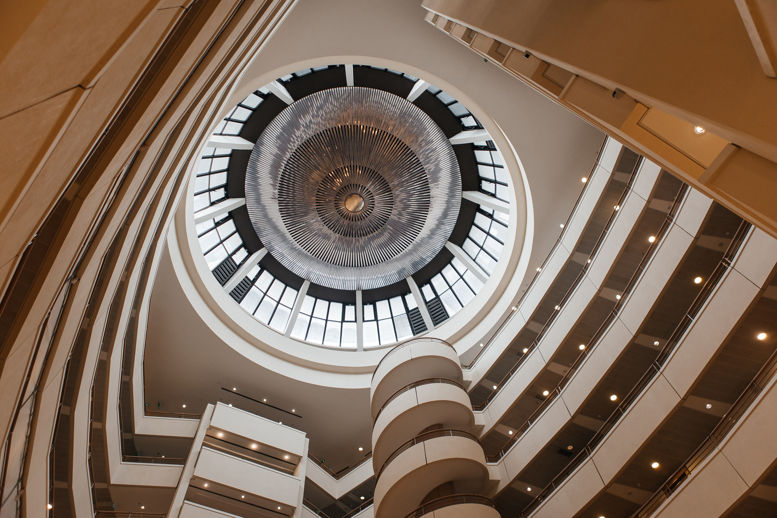 Свадебная фотосессия на Северном Речном вокзале в Москве. Свадебный фотограф в Москве Дарья Олендарёва