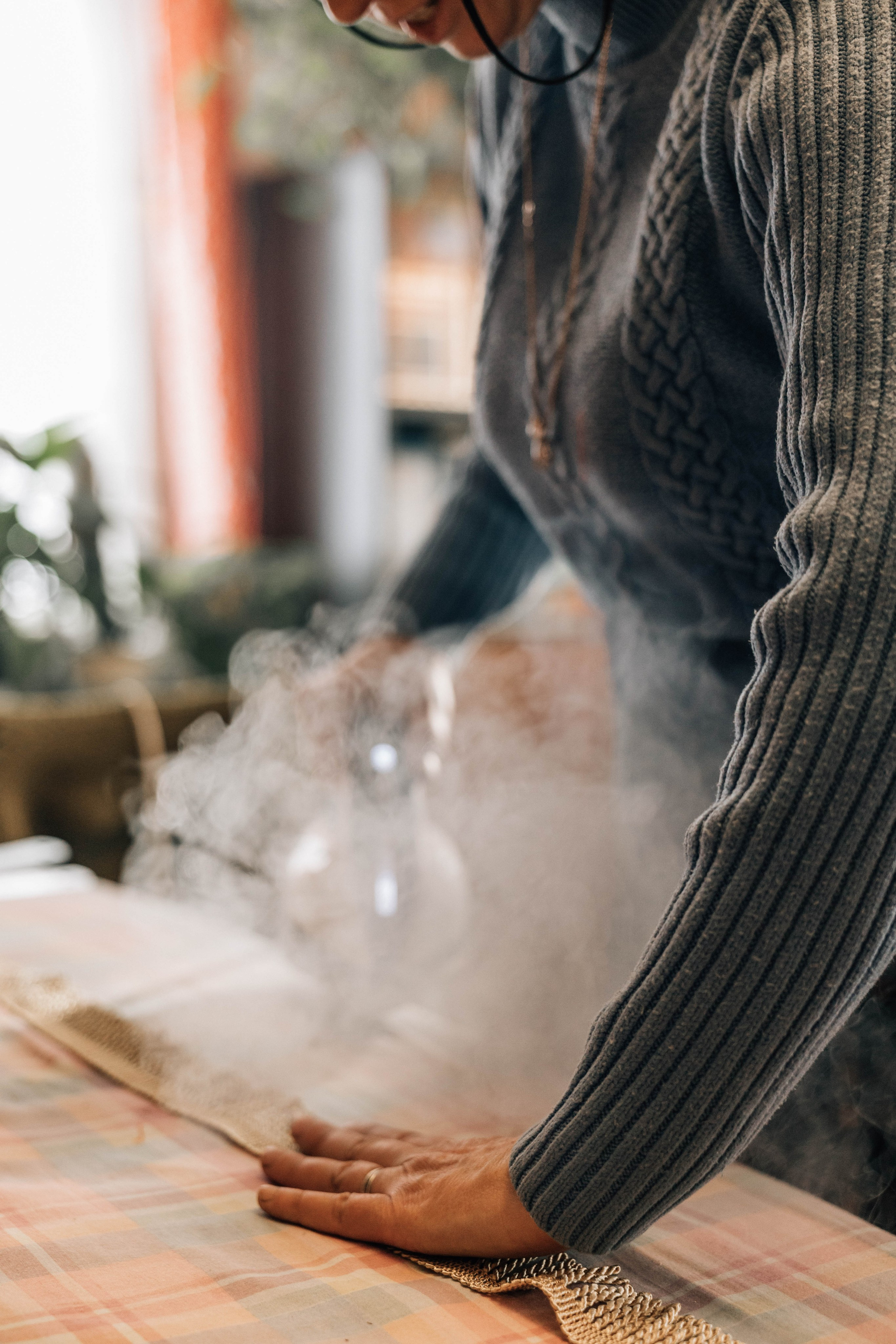 Александра: пошив церковных облачений. Фотограф Серебряные Пруды — Екатерина Рыкина | Детские и семейные фотосъемки, бытовой жанр