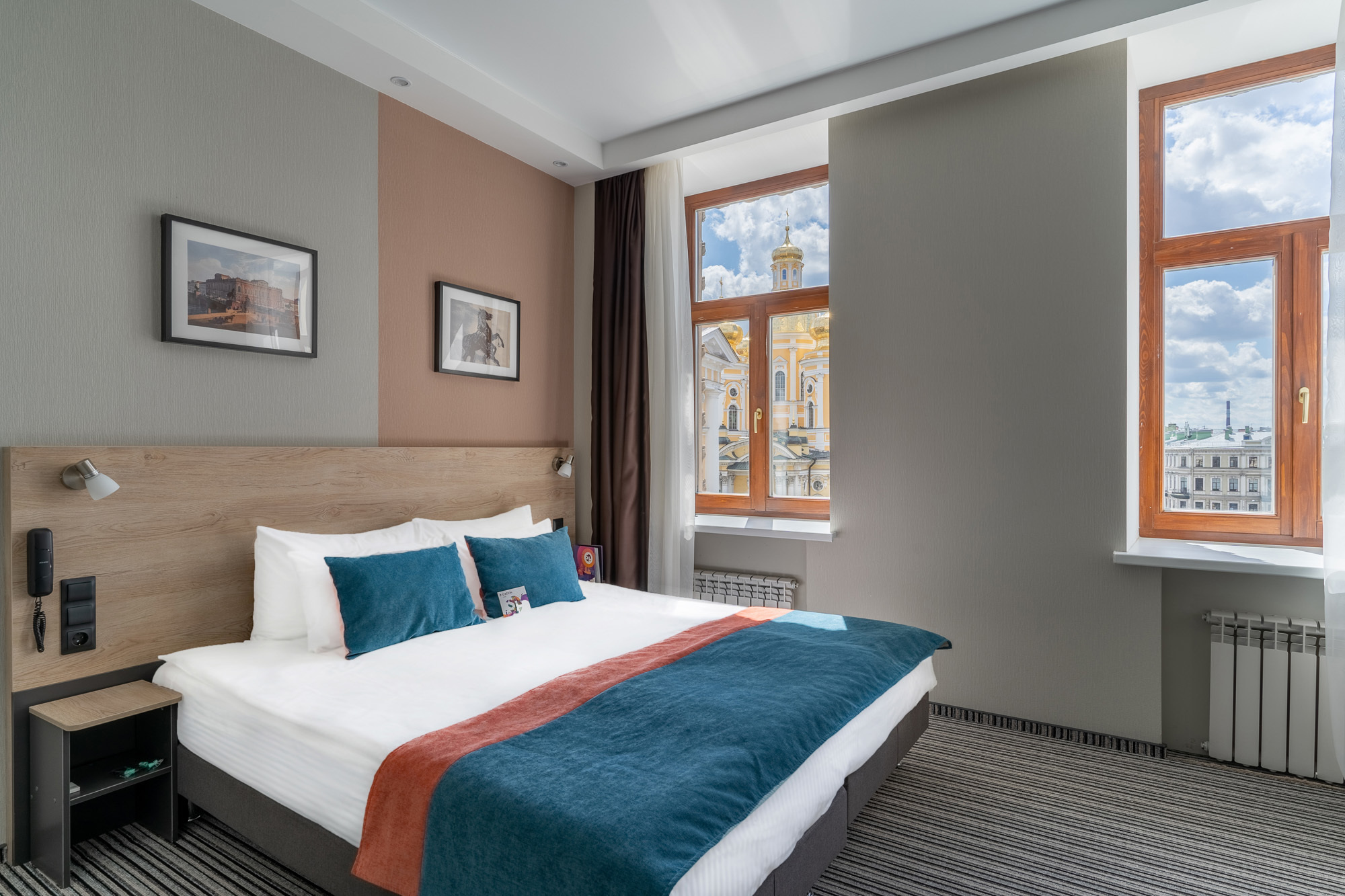 Station Hotels. Svyatoslav Bunkov | photographer