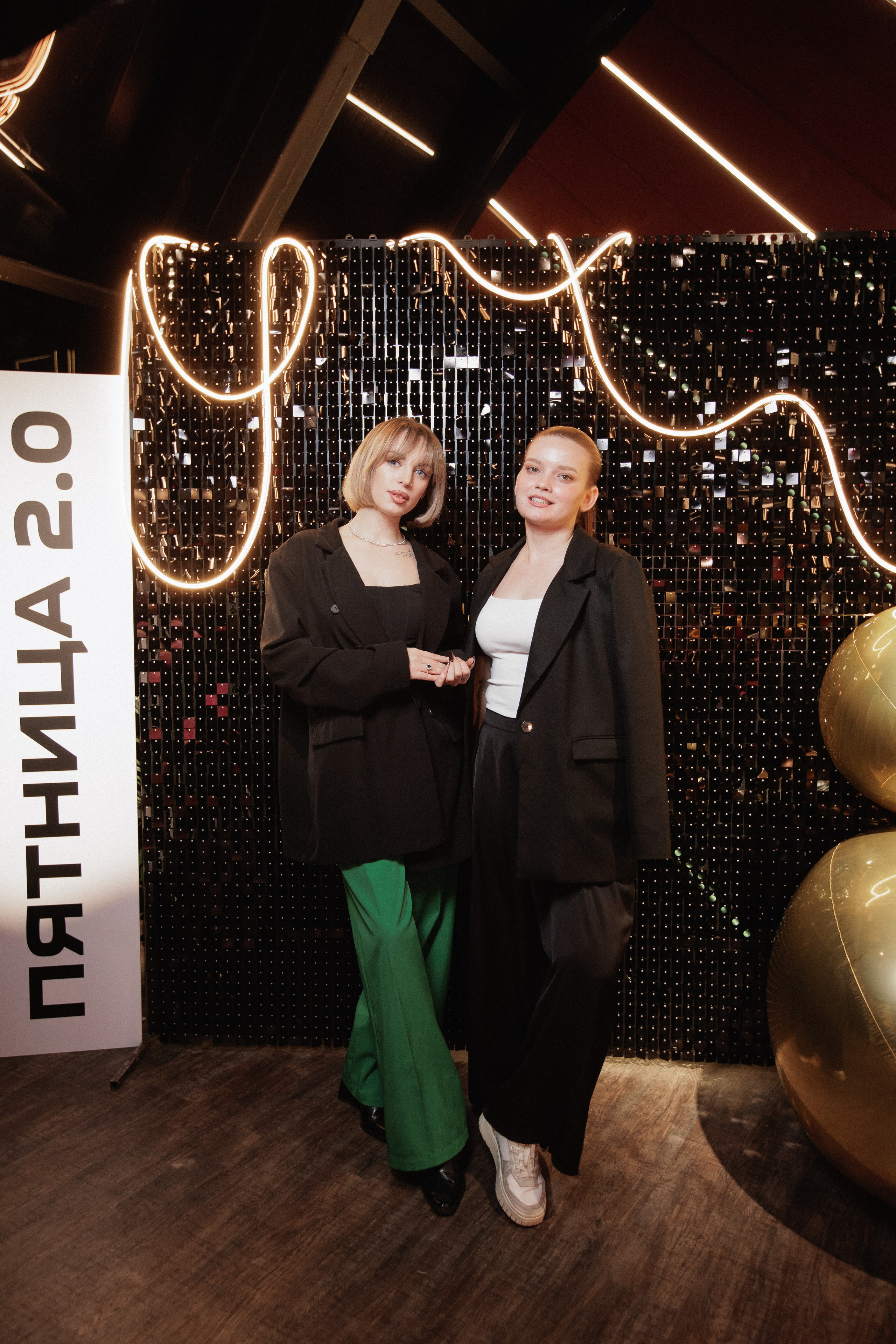 ПЯТНИЦА 2.0. СВОИ. ФОТООТЧЕТЫ-СОБЫТИЯ-МЕСТА