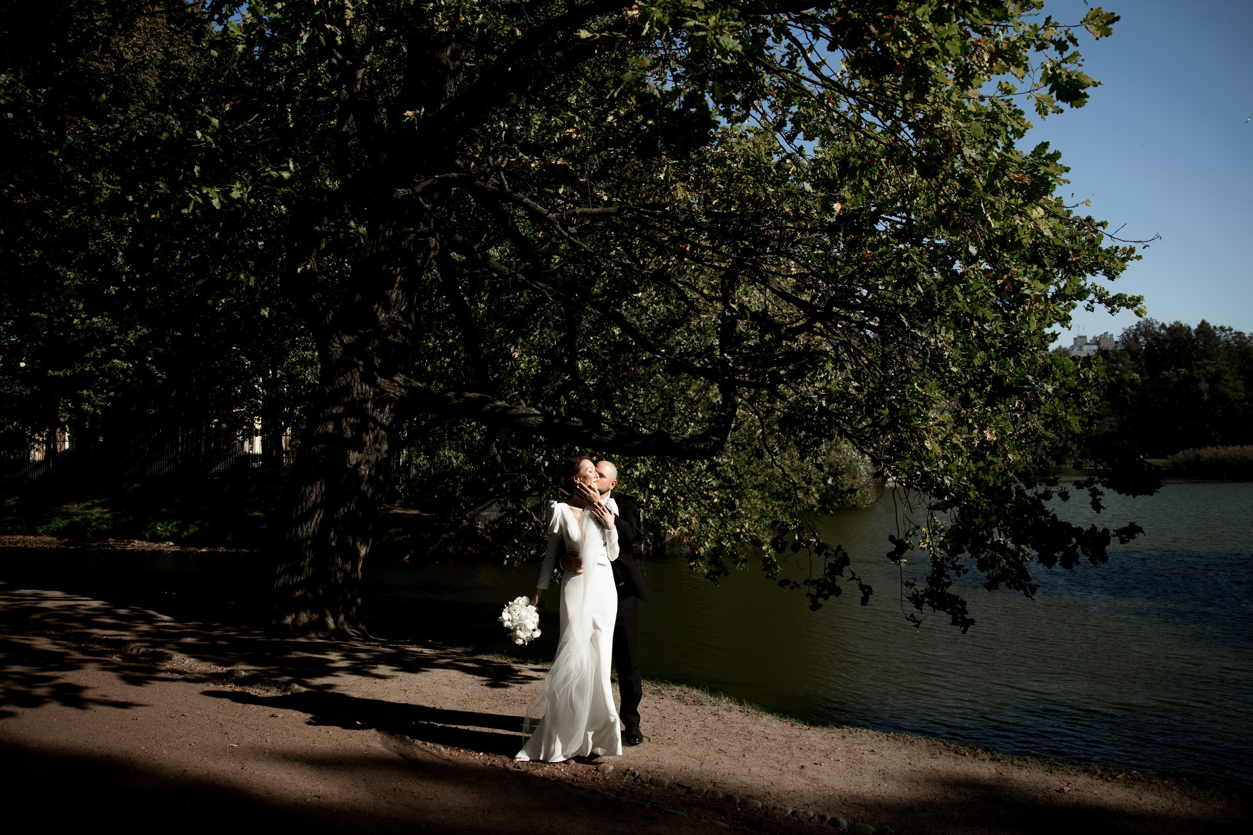 Свадебная фотосессия во Дворце Нарышкиных-Трубецких. Свадебный фотограф в Санкт-Петербурге Никита Кузякин