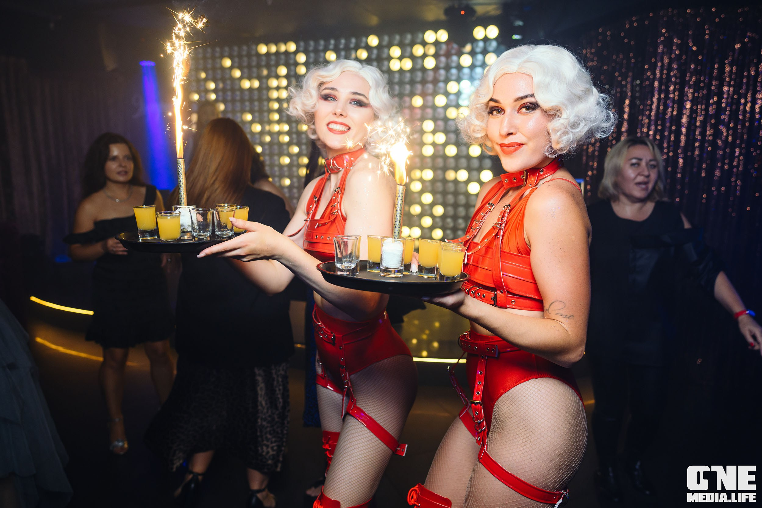 Фоторепортаж из караоке-клуба Эйфория. One Media Life: фоторепортажи, фотоотчеты с мероприятий и заведений