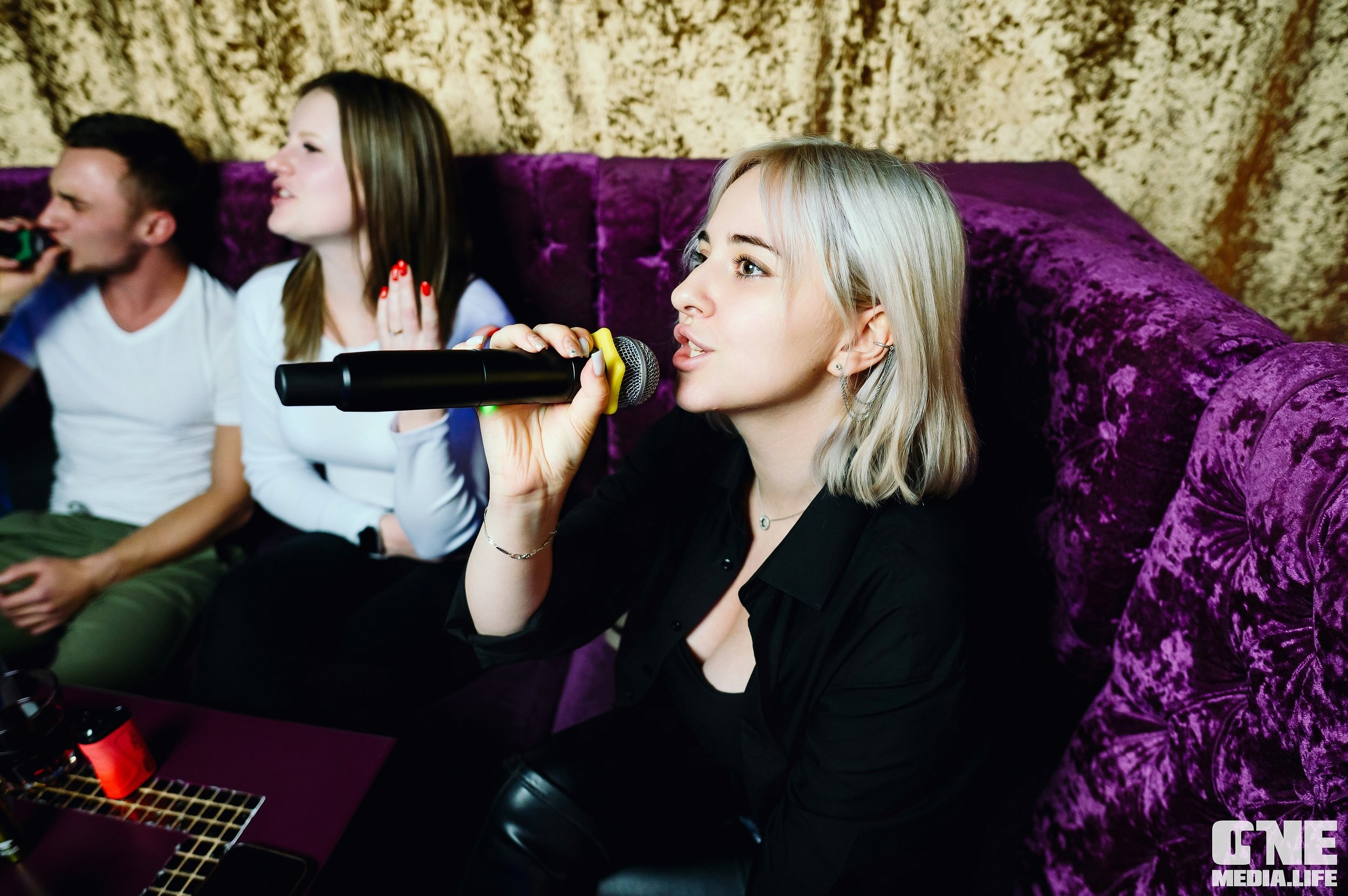 Фоторепортаж из караоке-клуба Эйфория. One Media Life: фоторепортажи, фотоотчеты с мероприятий и заведений