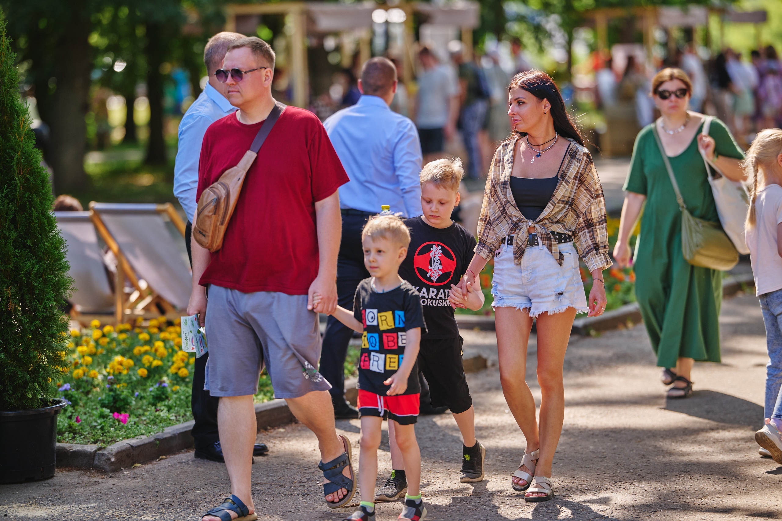 Ива фест 2025. Фотограф в Иваново: Каталожная съемка одежды и постельного белья, Wildberries