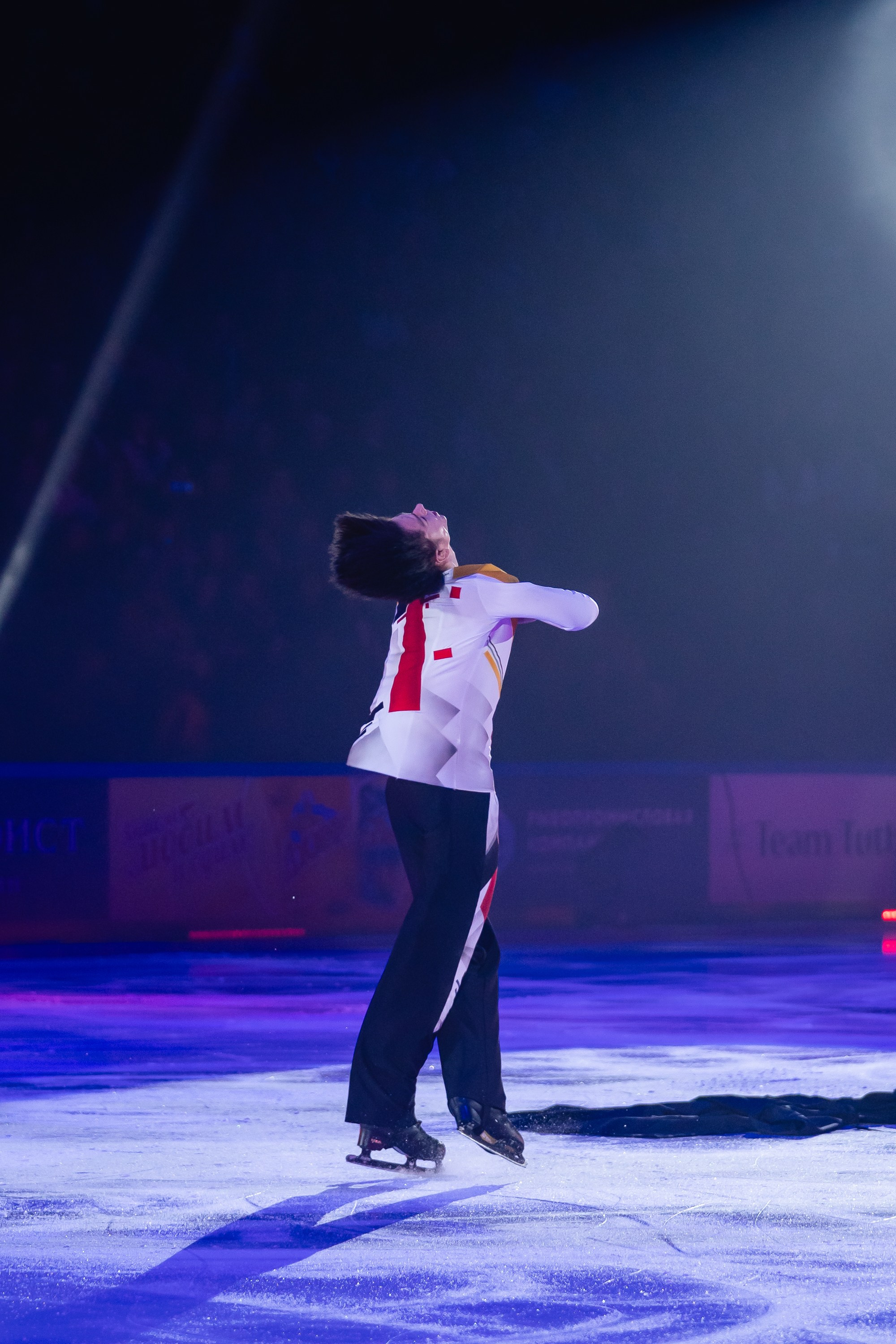 Шоу «Чемпионы на льду» в Новосибирске. Воробьева Ксения — Спортивный и танцевальный фотограф Новосибирск
