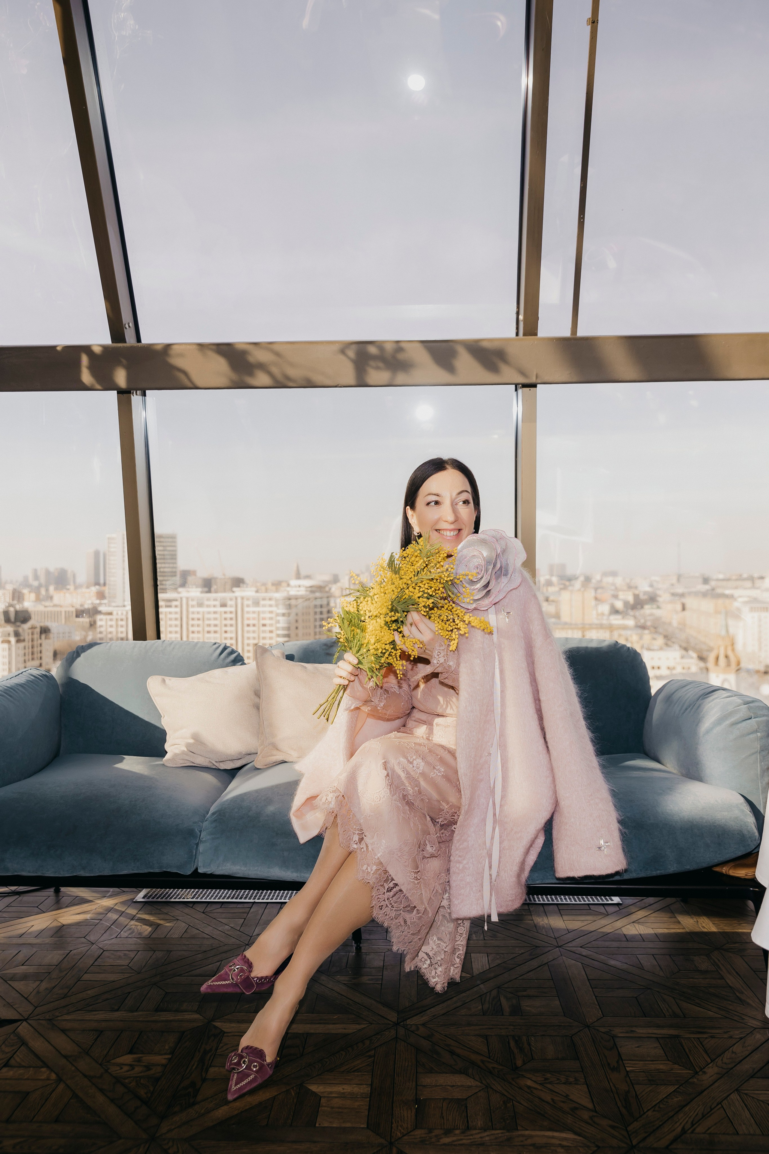 White Rabbit brunch by Irina Zarkova. «Птичка на проводе»: информационный портал в Москве