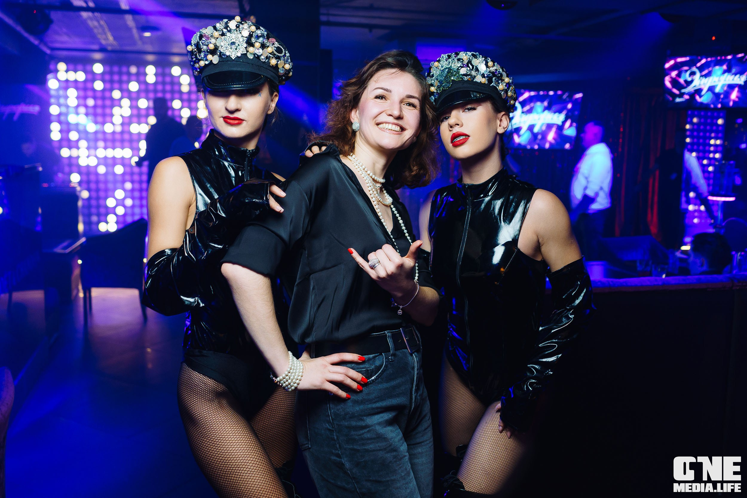 Фоторепортаж из караоке-клуба Эйфория. One Media Life: фоторепортажи, фотоотчеты с мероприятий и заведений