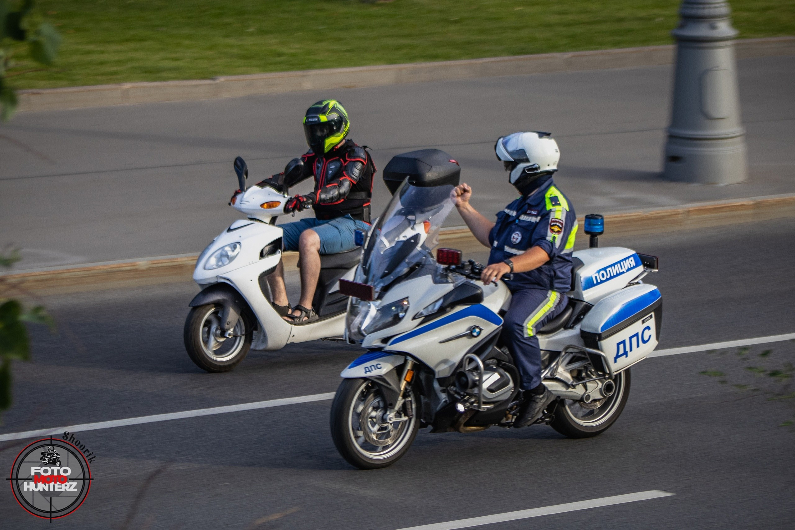 FotoMotoHunterZ — фотографии мотоциклистов на улицах города