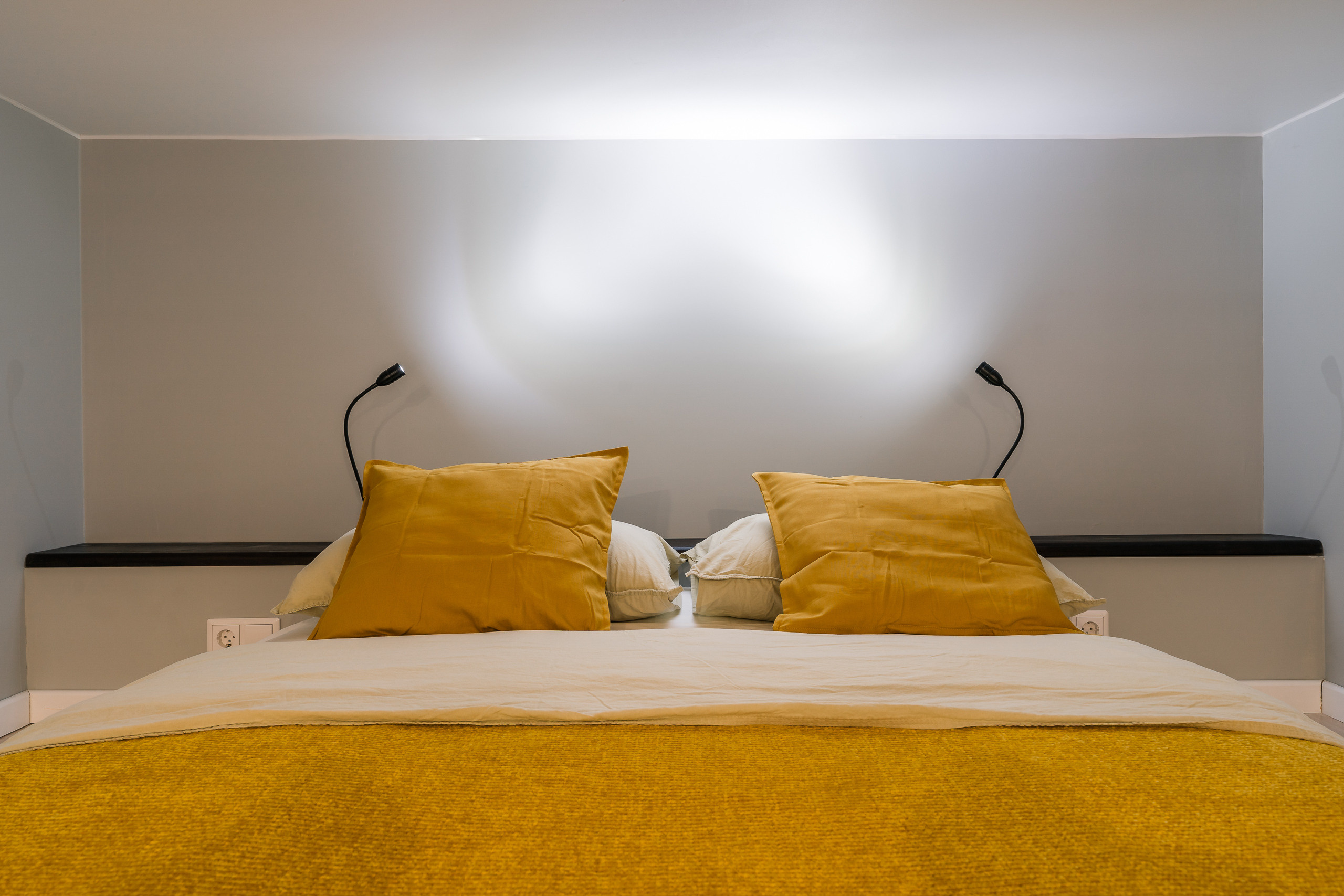 Apartments on Mokhovaya Street. Svyatoslav Bunkov | photographer