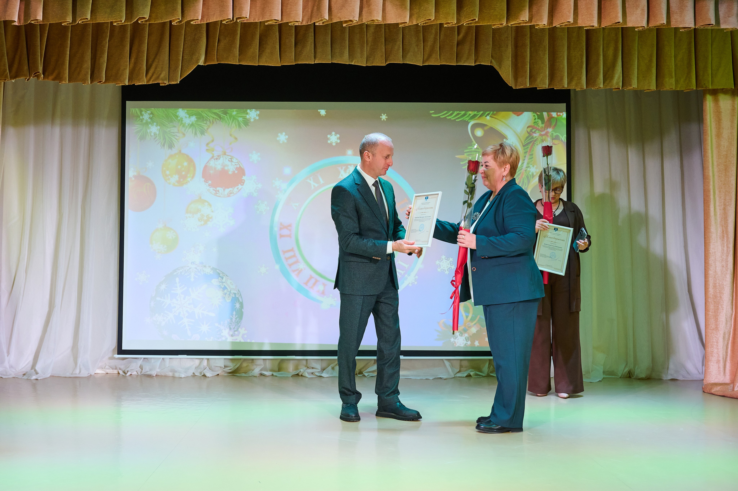 НГ ДК Виноградный. Жизнь курорта Кабардинка в фотографиях