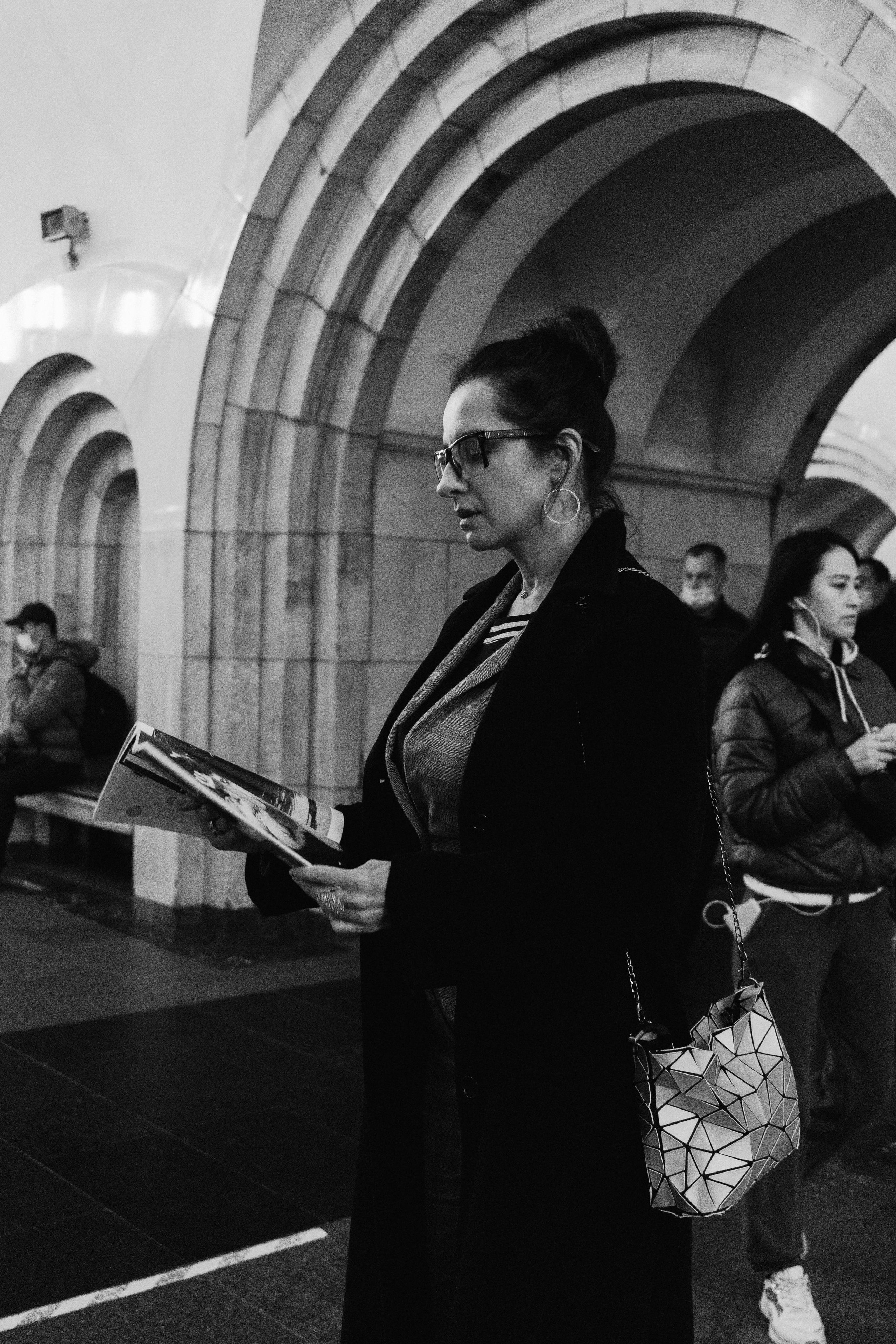 Открытие подземных съемок. Портретный фотограф Москва