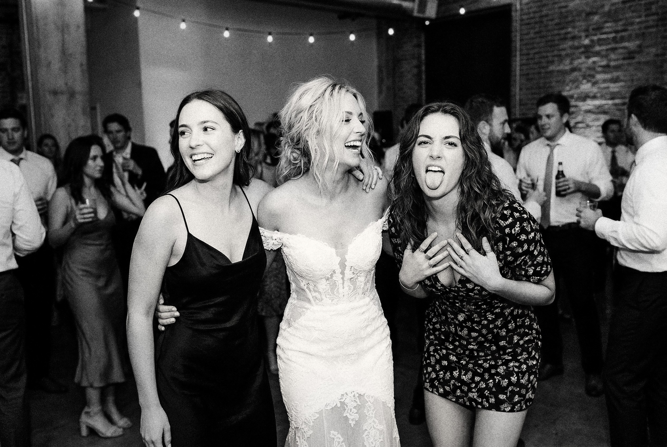 Свадебный фотограф в Санкт-Петербурге Гатчине и ЛО