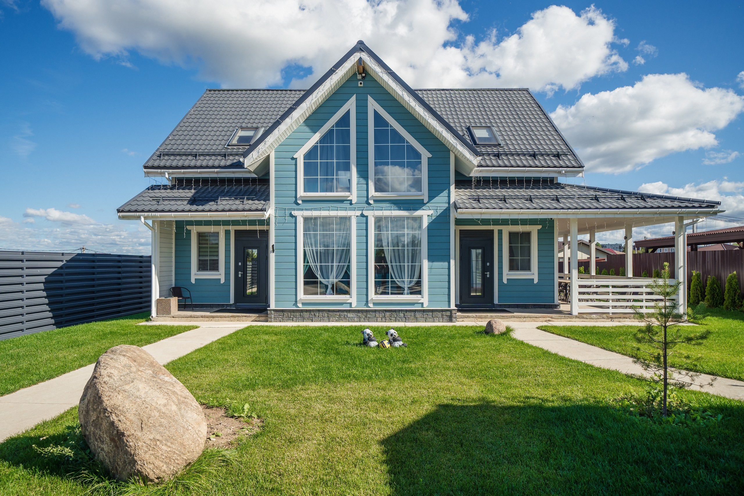 Cottage in Mondelevo. Svyatoslav Bunkov | photographer
