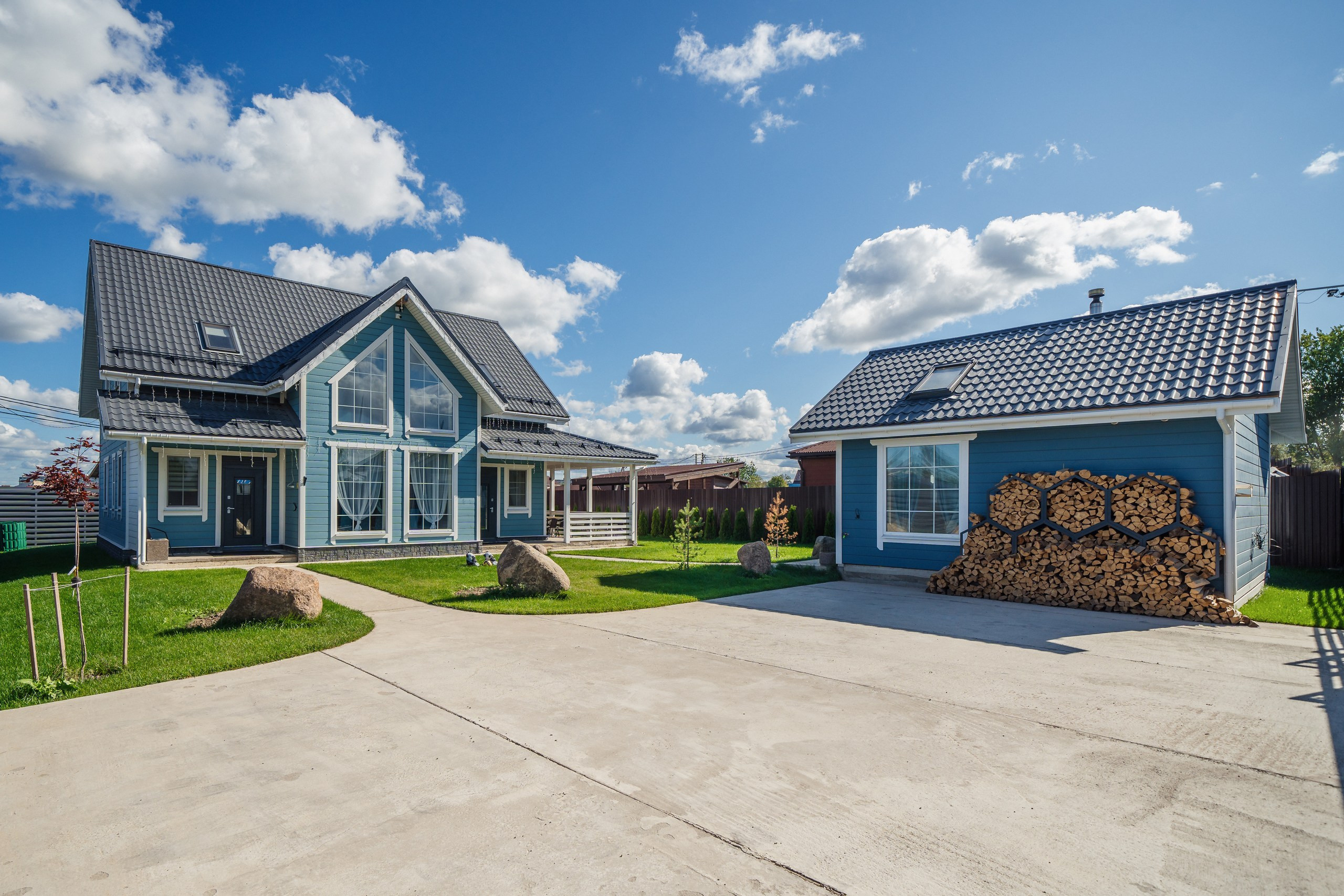 Cottage in Mondelevo. Svyatoslav Bunkov | photographer