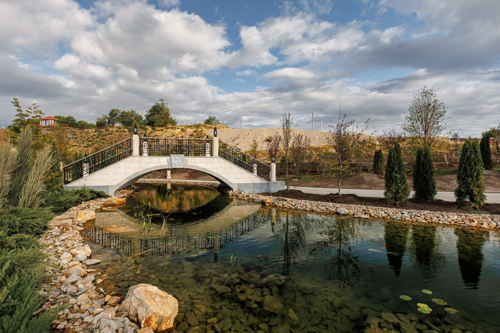 Новый Херсонес в Севастополе, гранитная облицовка Росгранит. Свадебный фотограф, фотосъемка в Крыму, Севастополе, Симферополе, Ялте