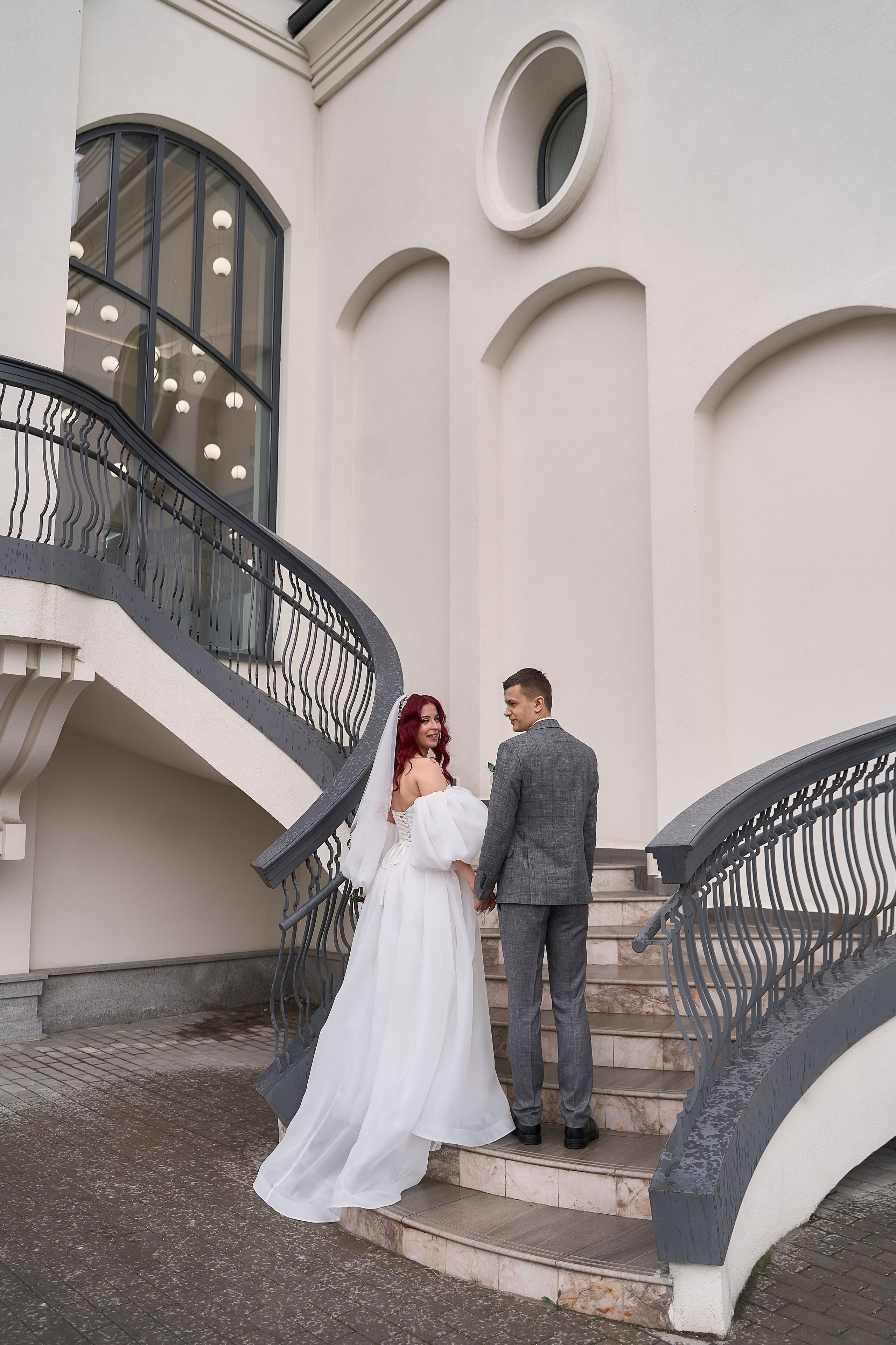 Фотосессия в Верхнепышминском ЗАГСе. Фотограф и видеограф в Екатеринбурге