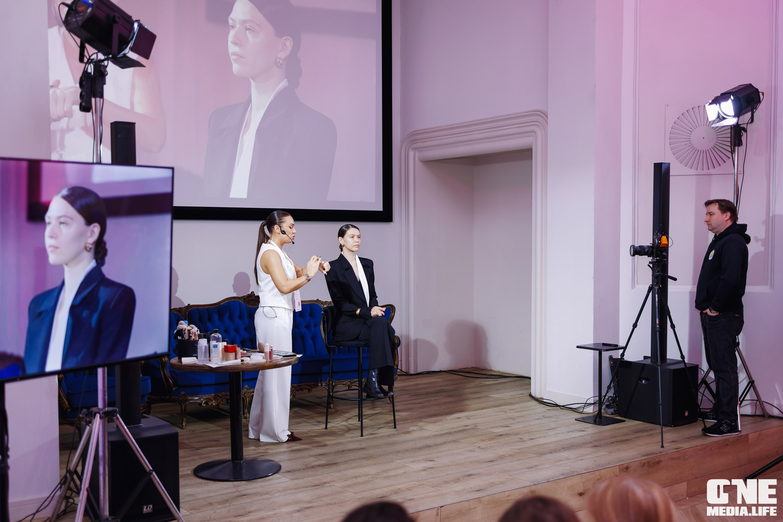 Форум Мой Бизнес — ДЕВИЧНИК. One Media Life: фоторепортажи, фотоотчеты с мероприятий и заведений