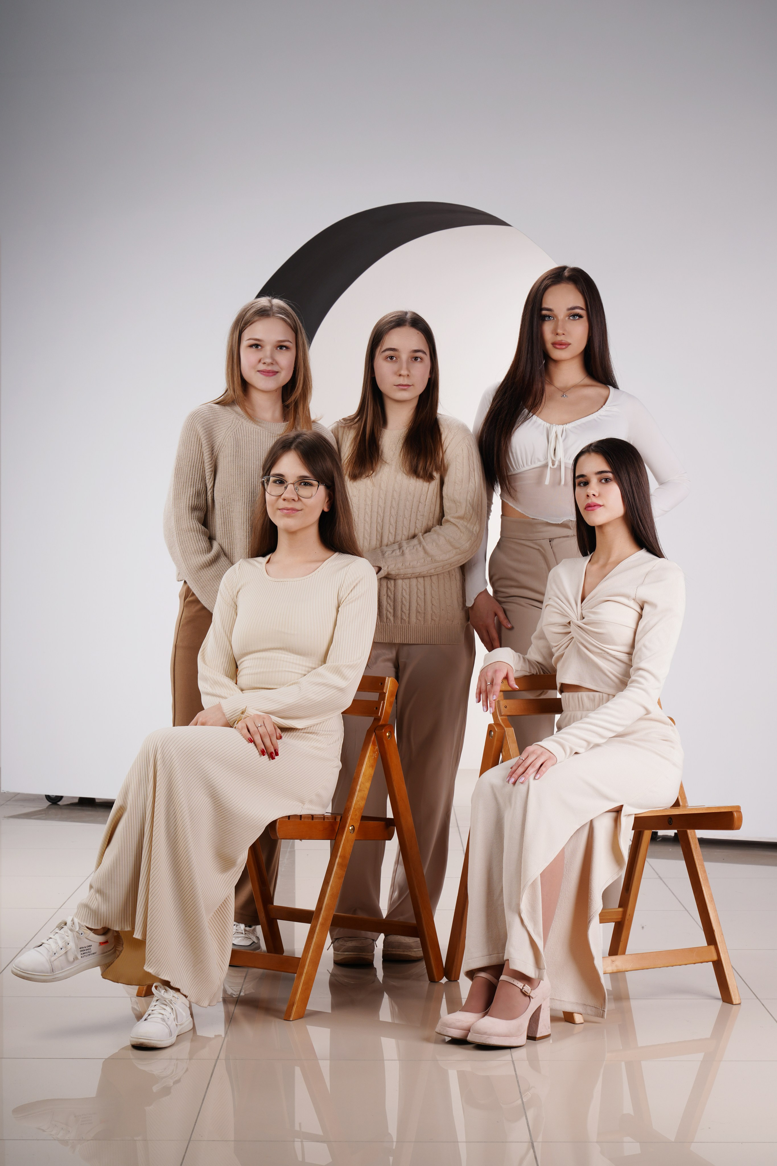 Школьная студия 9,11 класс. Фотограф Герман